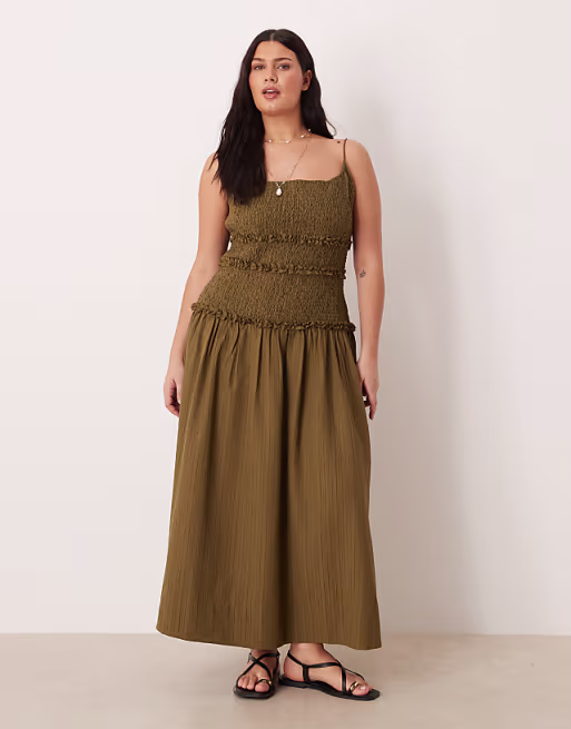 Curve crinkle maxi sundress with shirred dropped waist in olive