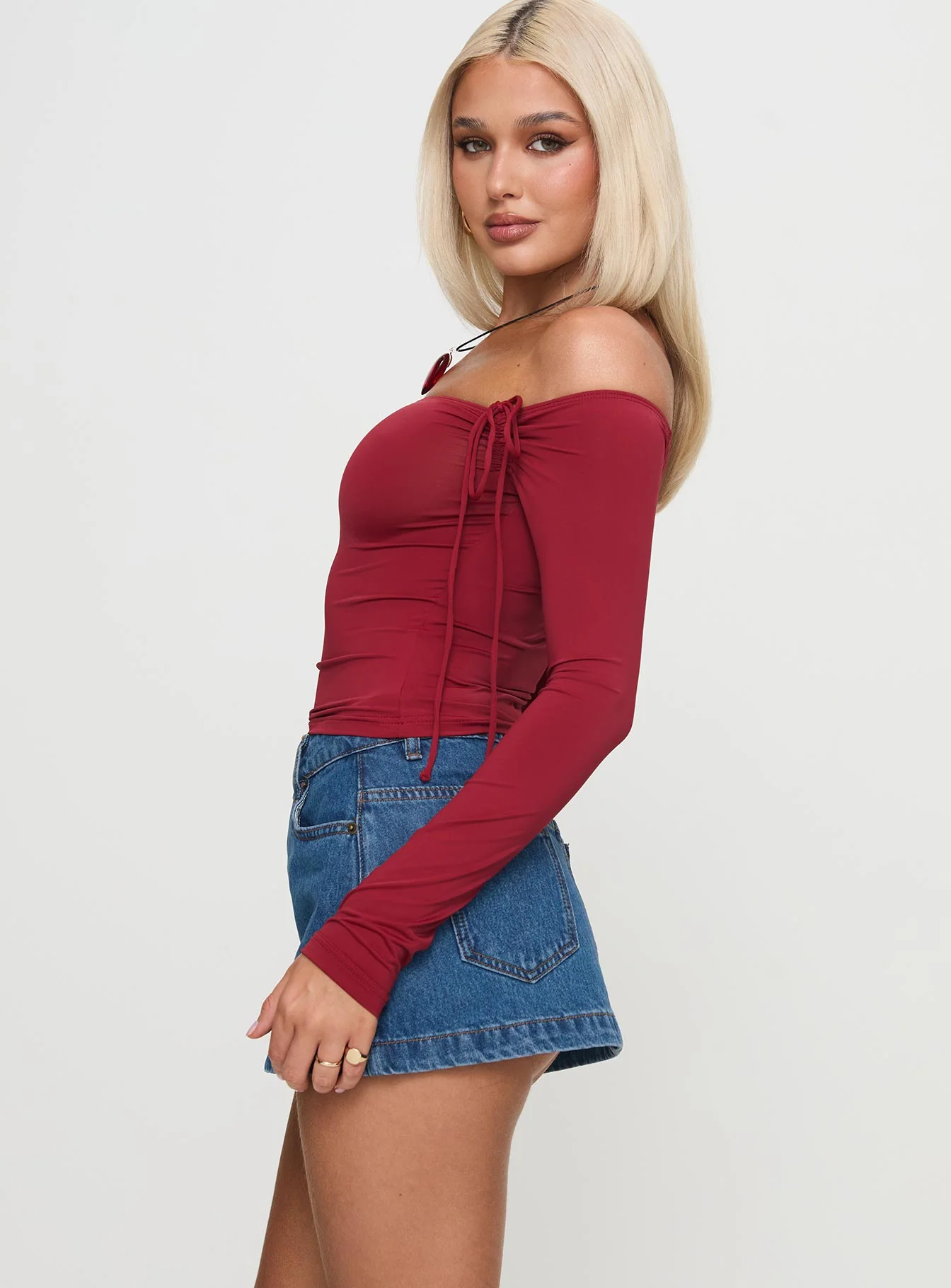 Nicolina Low Rise Denim Mini Skirt Light Wash Tall