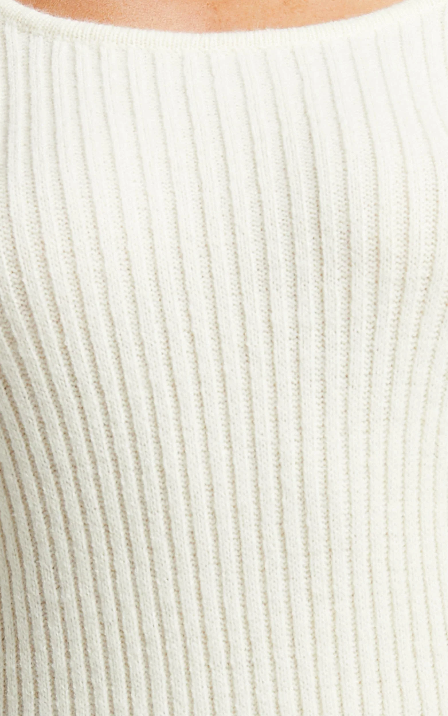 Nina knitted Maxi Dress - Scoop Neck Knitted Maxi Dress in Beige