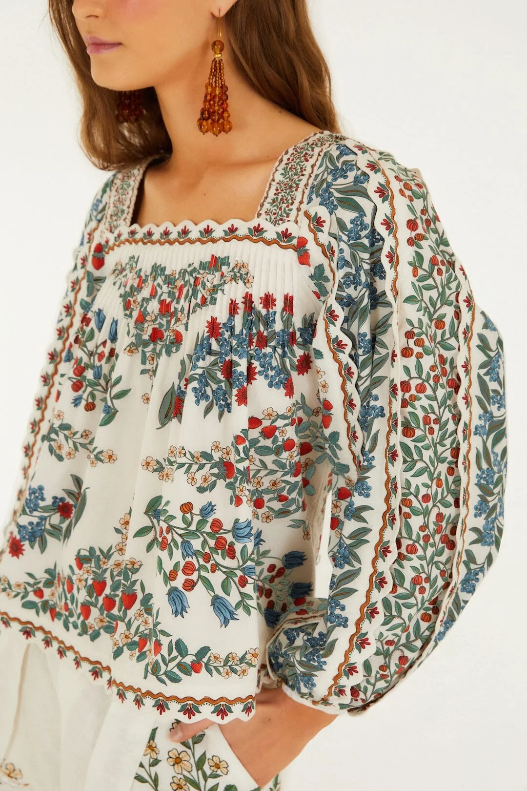 Off-White Fruit Beauty Scarf  Long Sleeve Blouse