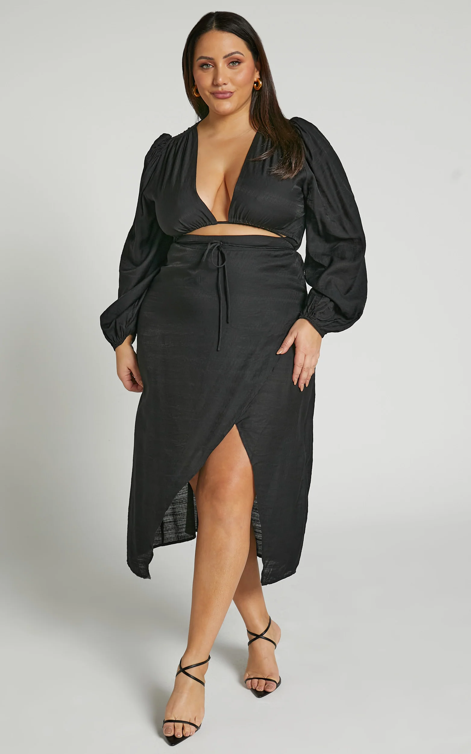 Demieh Midi Dress - Front Cut Out Long Sleeve Dress in Black