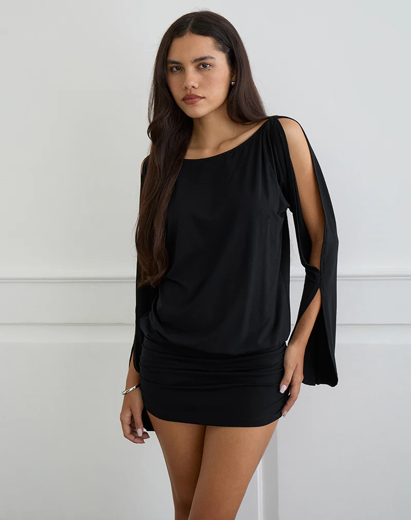 Sybe Cut Batwing Sleeve Mini Dress in Black