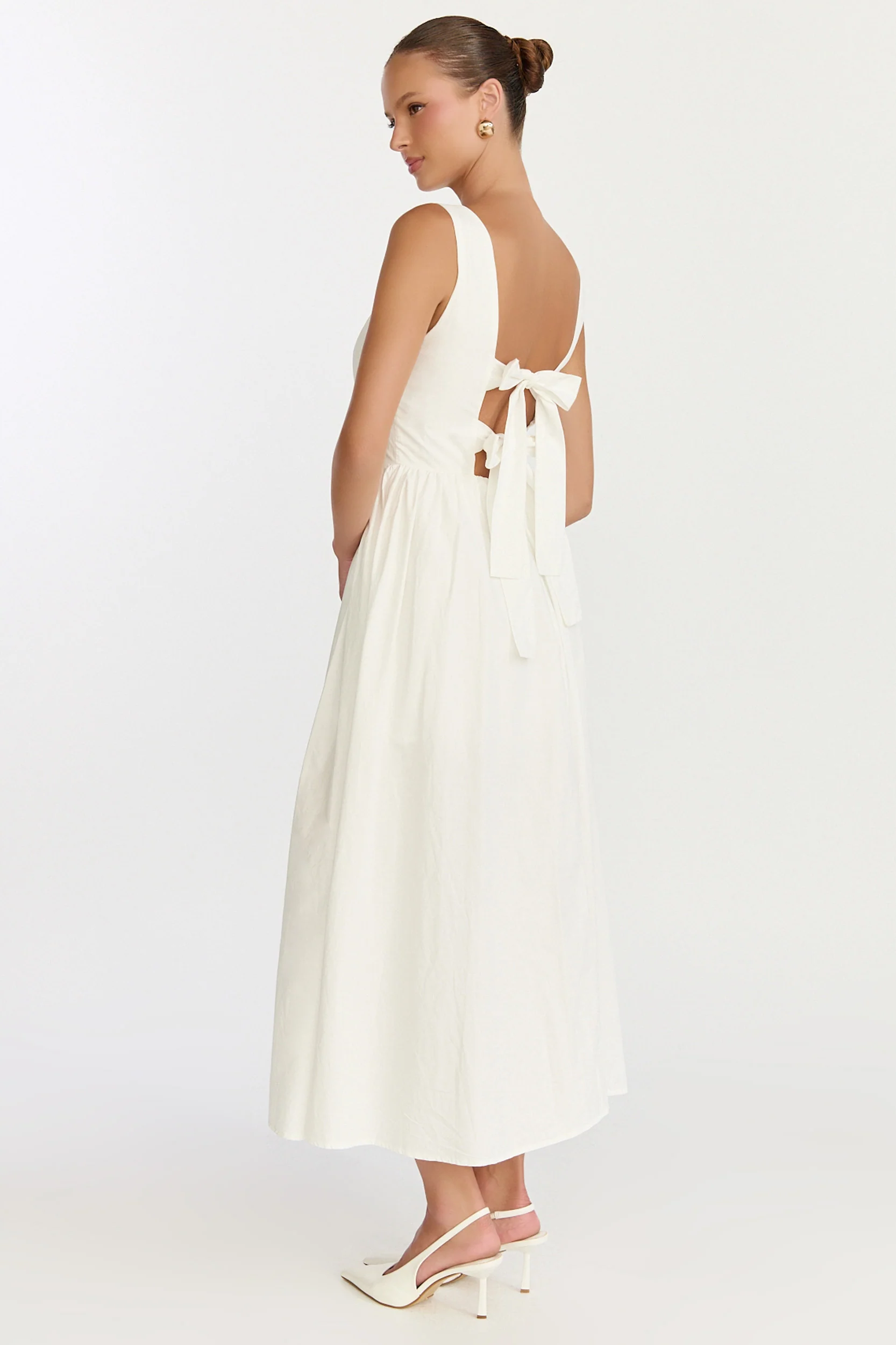 Casina Midi Dress - Boat Neck Tie Back Fit And Flare Dress in Off White
