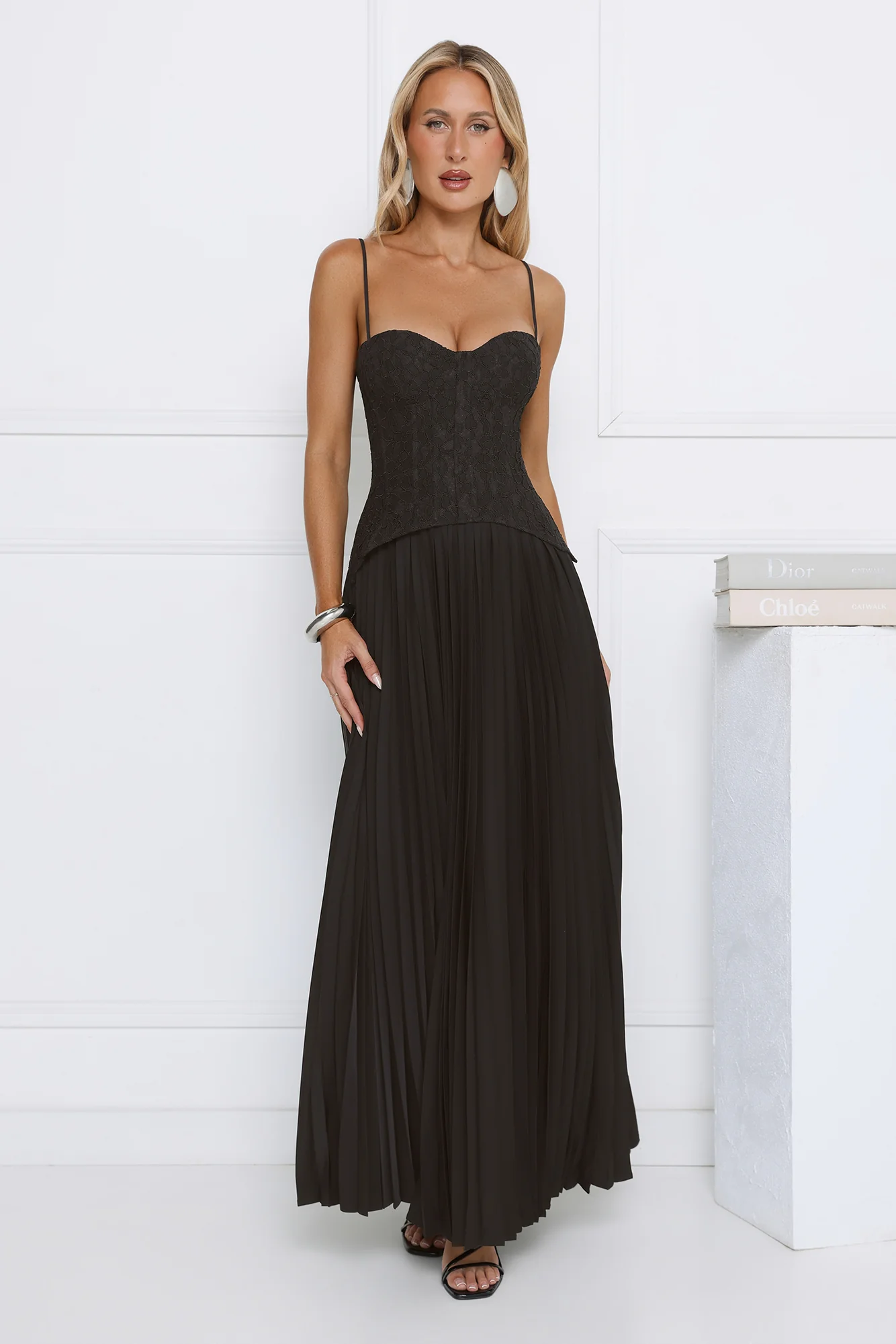Antique Roses Lace Maxi Dress Black
