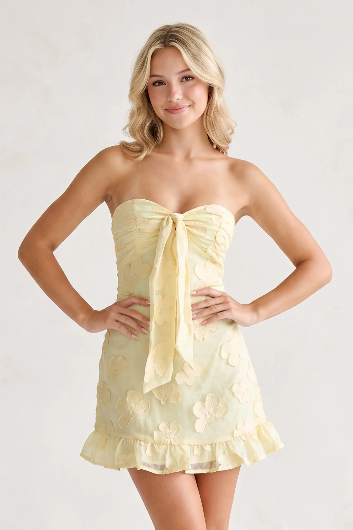 Yellow Sweetheart Embroidered Tulle Ruffled A-Line Homecoming Dress
