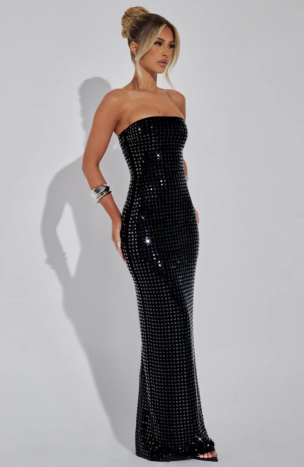 Neriah Maxi Dress - Black - luluinthesky