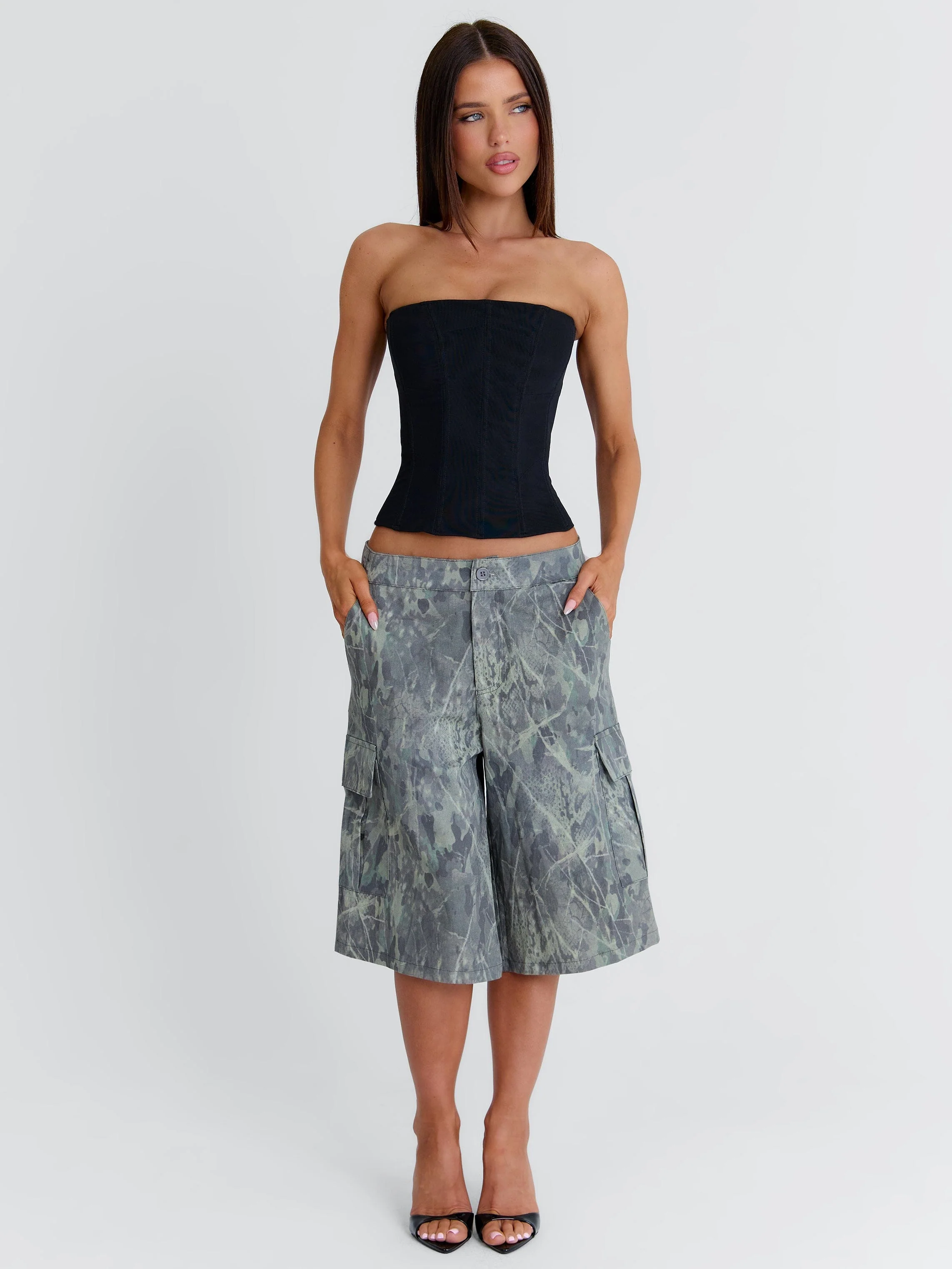 BETH SHORTS NURTURE
