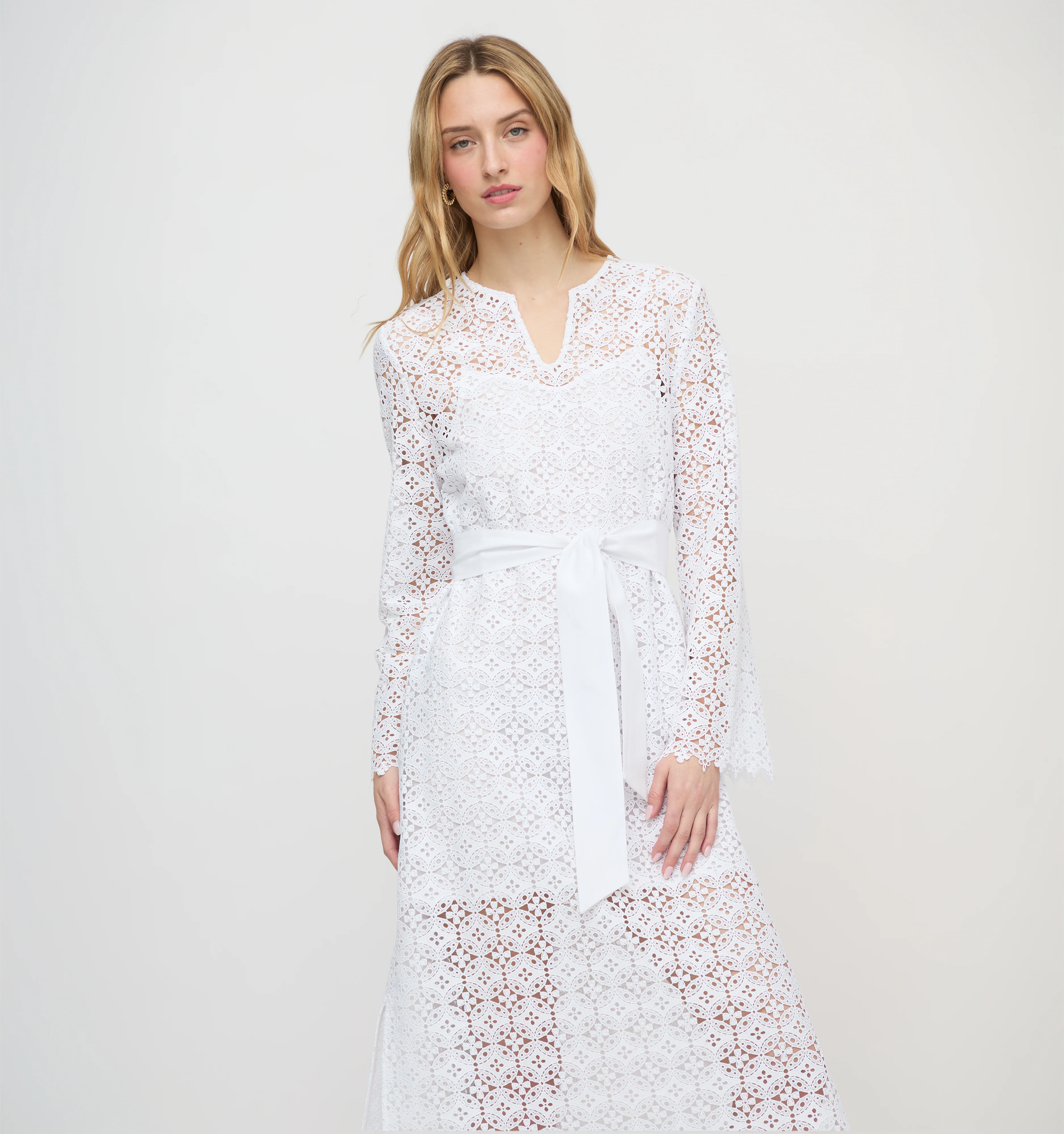 The Darinka Dress - White Medallion Lace