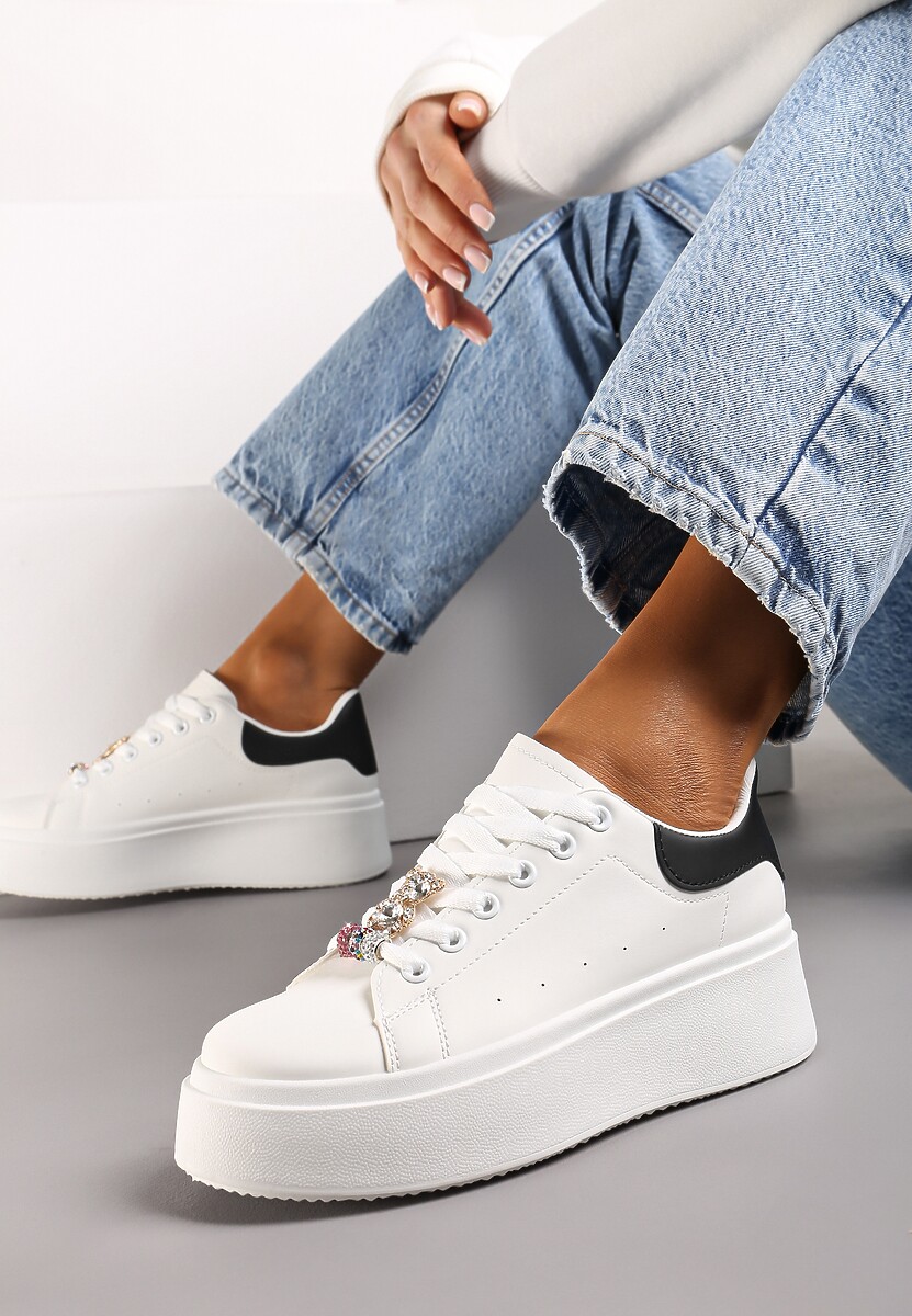 Biało-Srebrne Sneakersy z Cyrkoniami na Sznurówkach z Platformą Nomiji