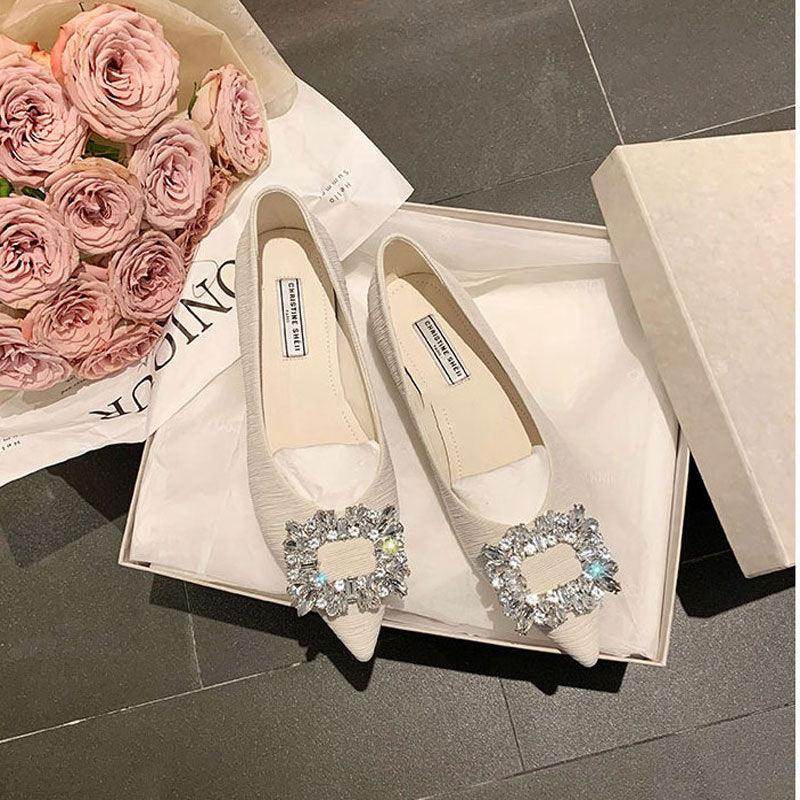 Rhinestone Pointy Flat Shoes 707106912708