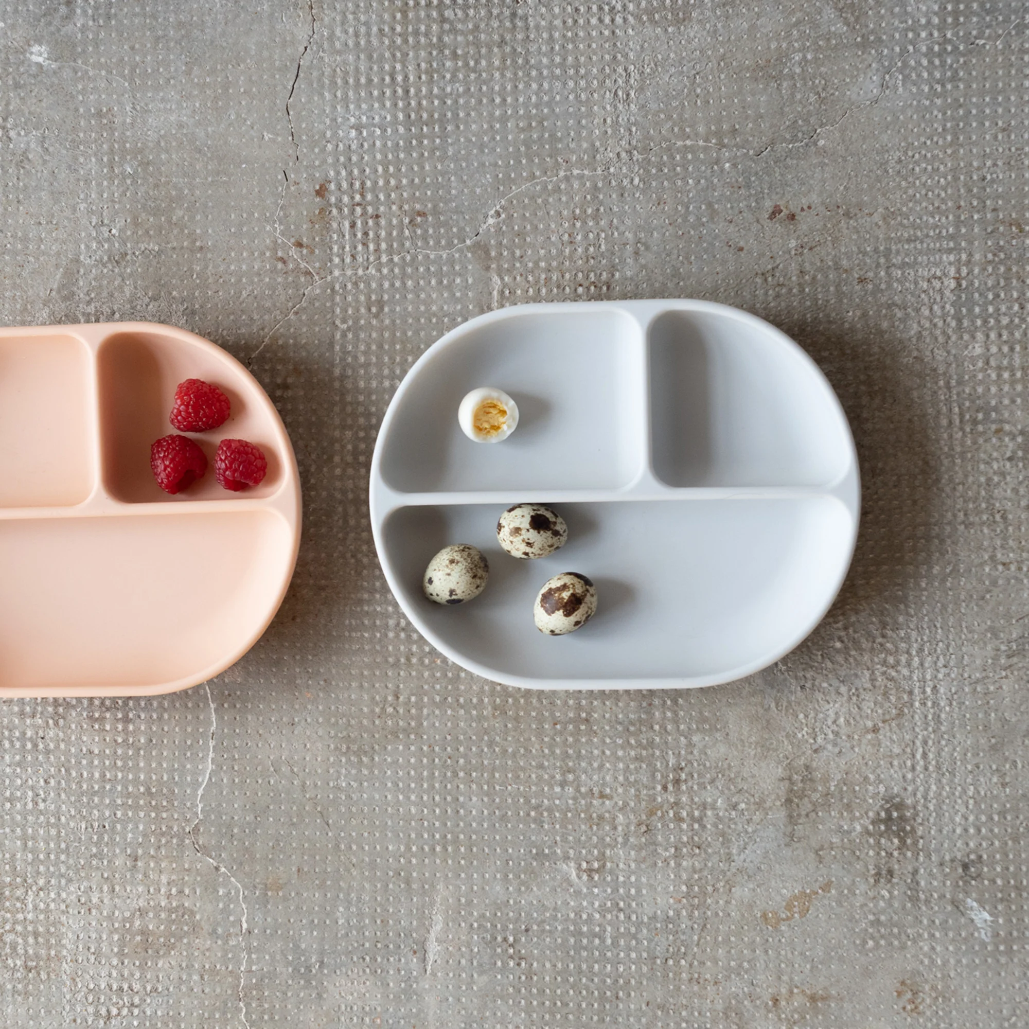 Vogeelle Silicone Divided Suction Baby Plate - Cloud