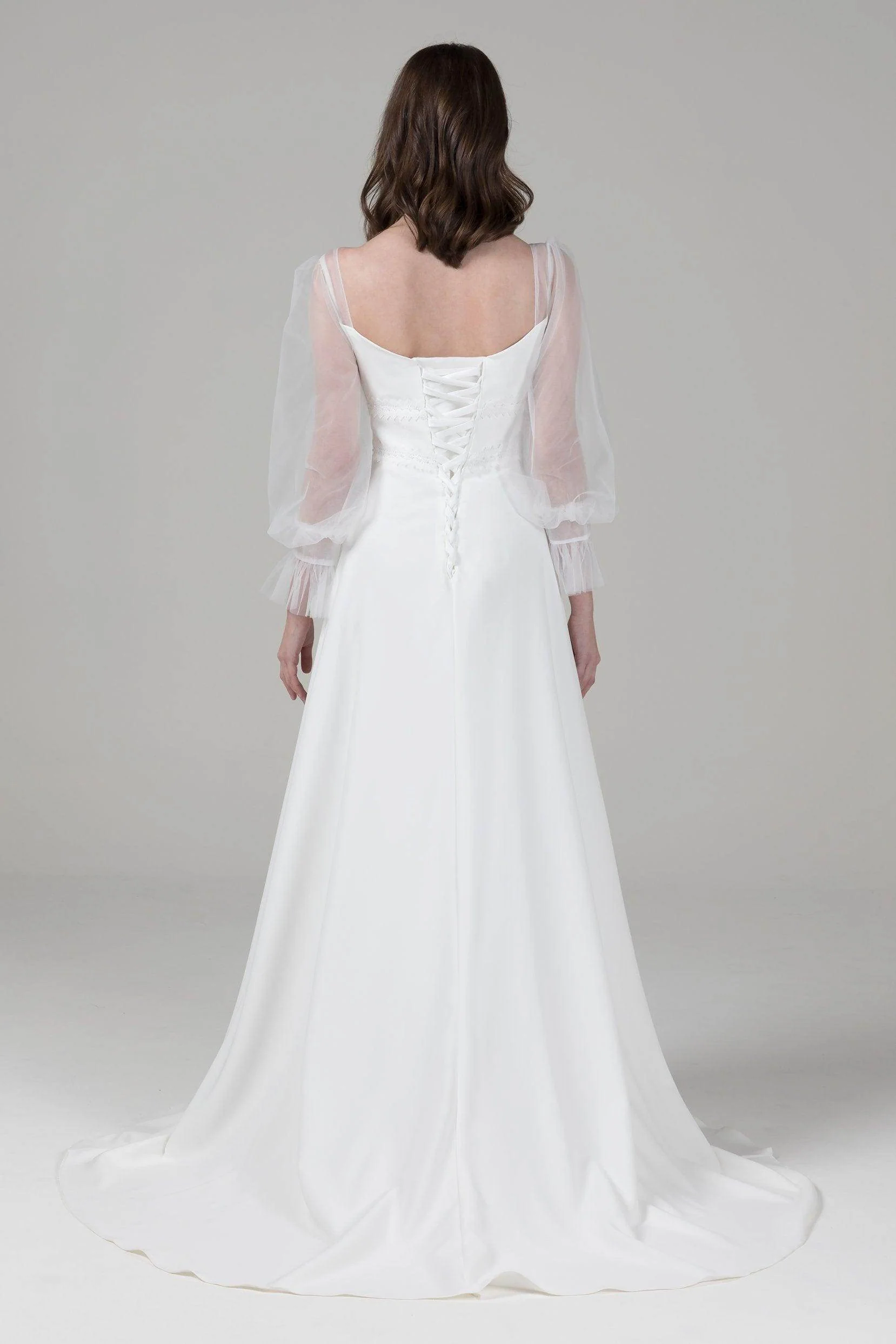 A-Line Sweep-Brush Train Elastic Cloth Wedding Dress CW2582