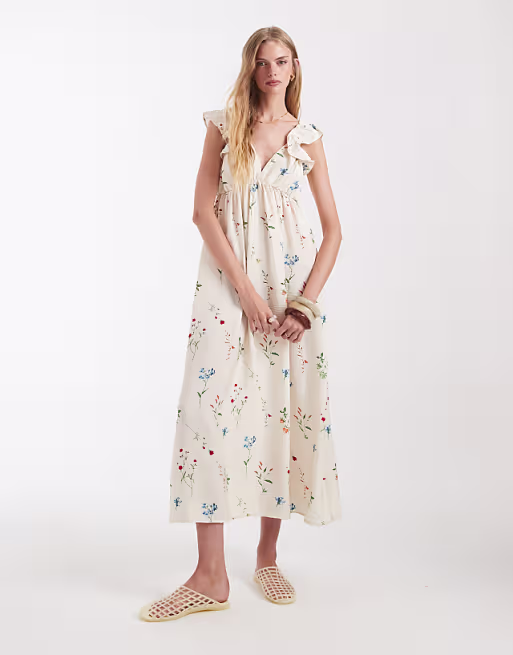 Vero Moda ruffle shoulder V-neck maxi dress in cream floral print