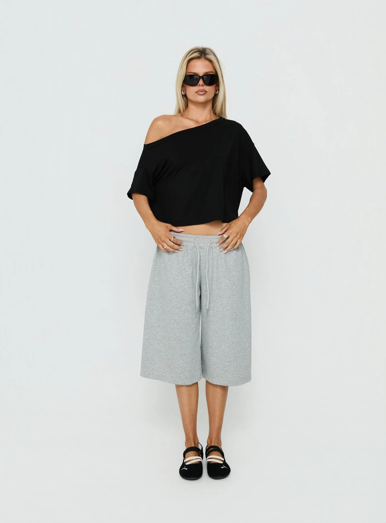 Bailea Off Shoulder Cropped Tee Black