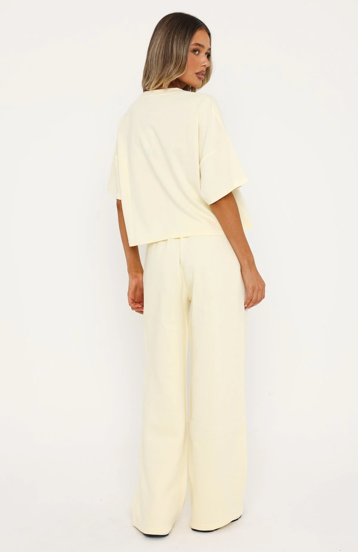 Never Missed Wide Leg Sweatpants Butter
