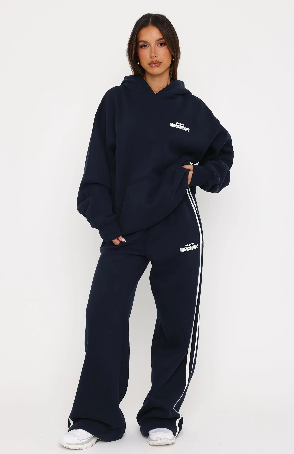 Studio 17 Spencer Wide Leg Sweatpants Navy