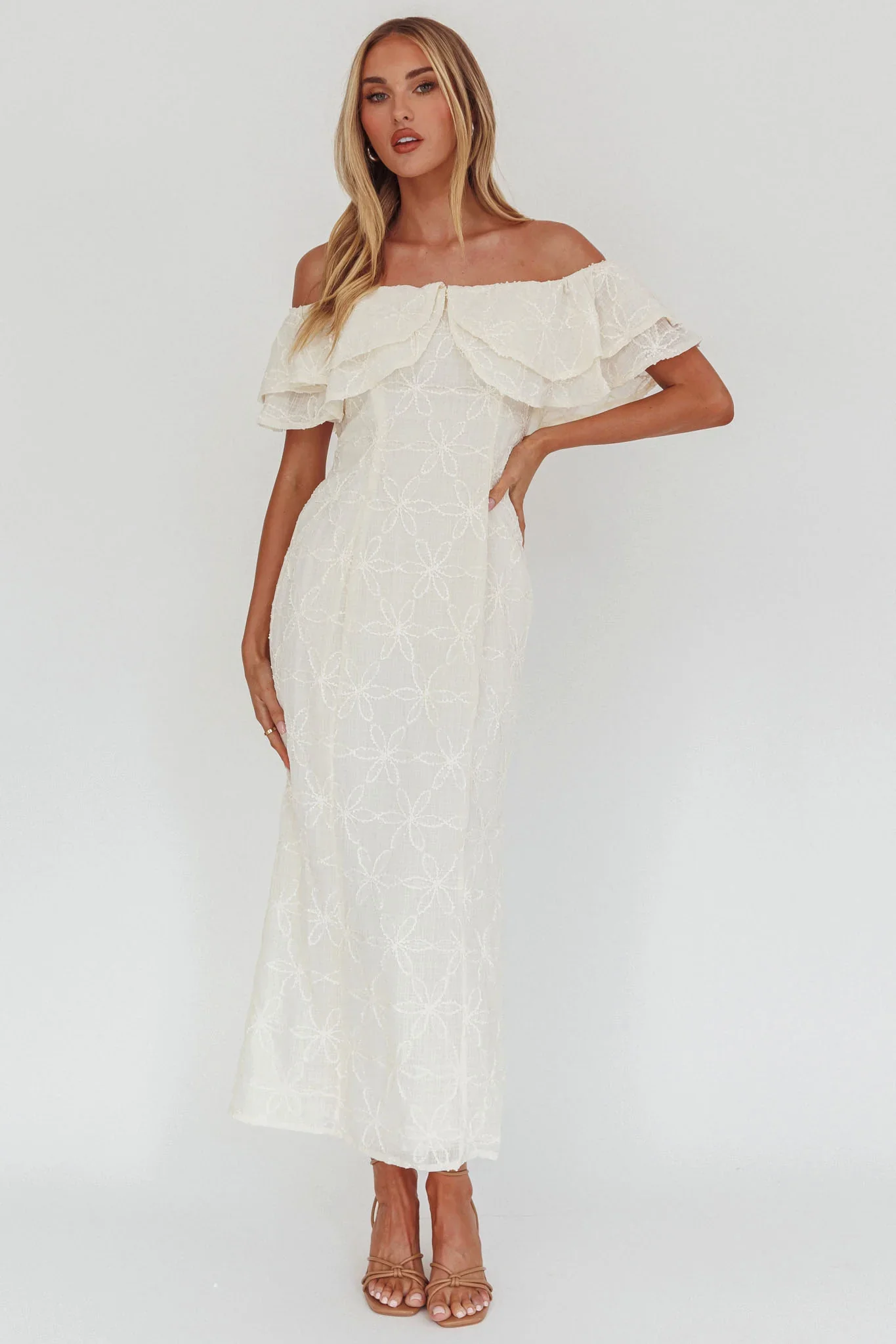 Beauty Within On-Off-Shoulder Maxi Dress Cream