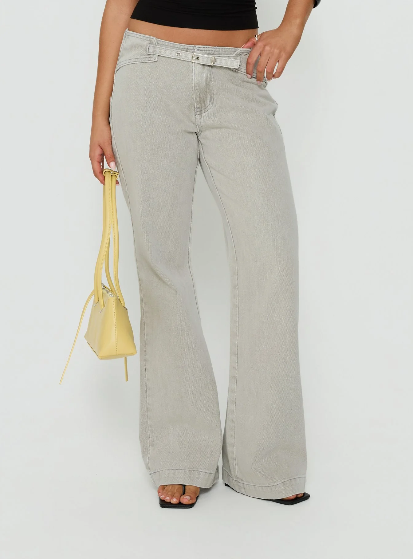 Slow Ride Mid Rise Bootleg Belted Jeans Desert Grey