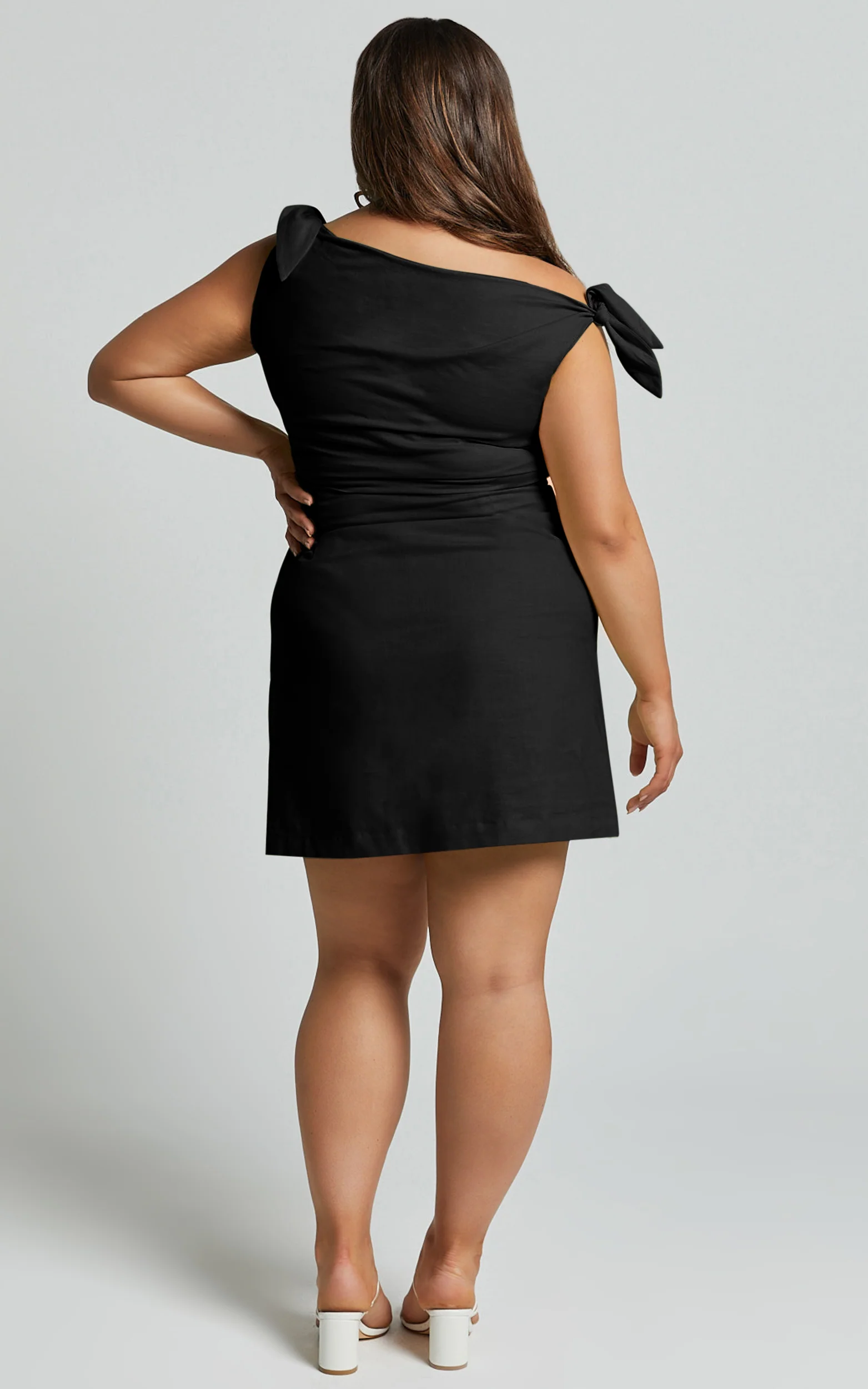 Jeofina Mini Dress