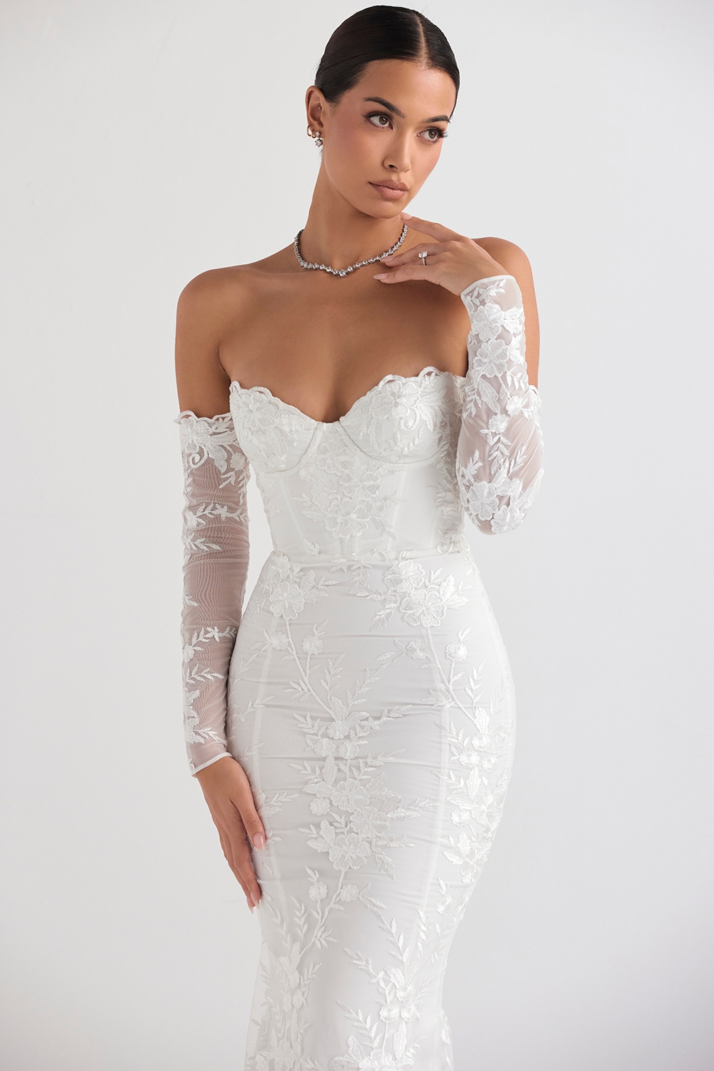 White Lace Long Sleeve Bridal Gown