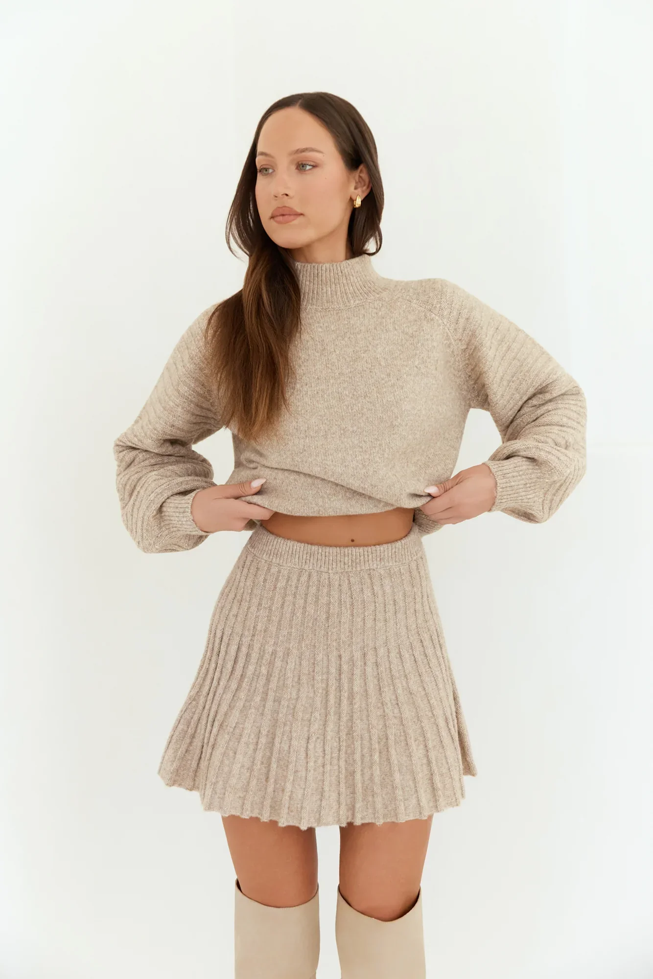 Seasonal Style Knit Mini Skirt Camel