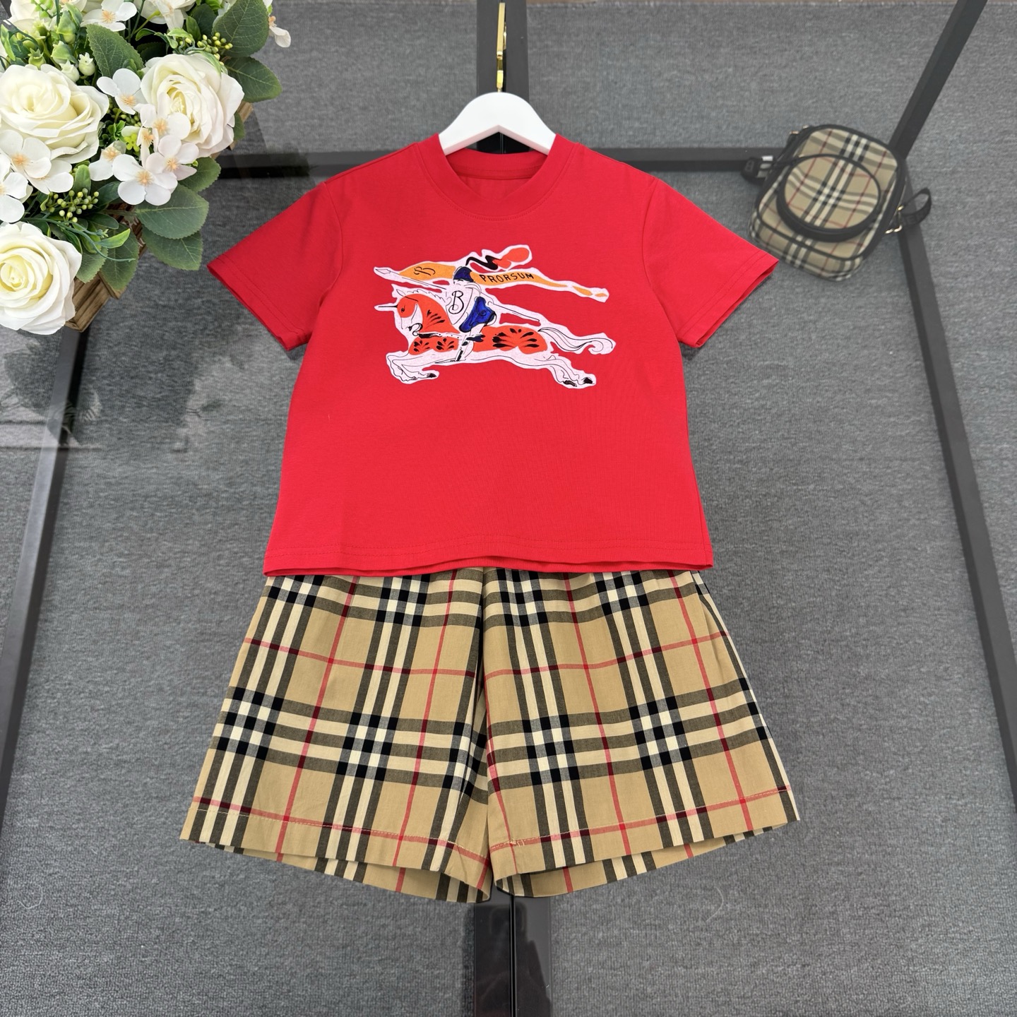 Burberry Unisex Kids Red Equestrian Print Short Sleeve T Shirt & Vintage Check Elastic Shorts Two Piece Matching Sibling Set Boys Girls Sizes 100-150