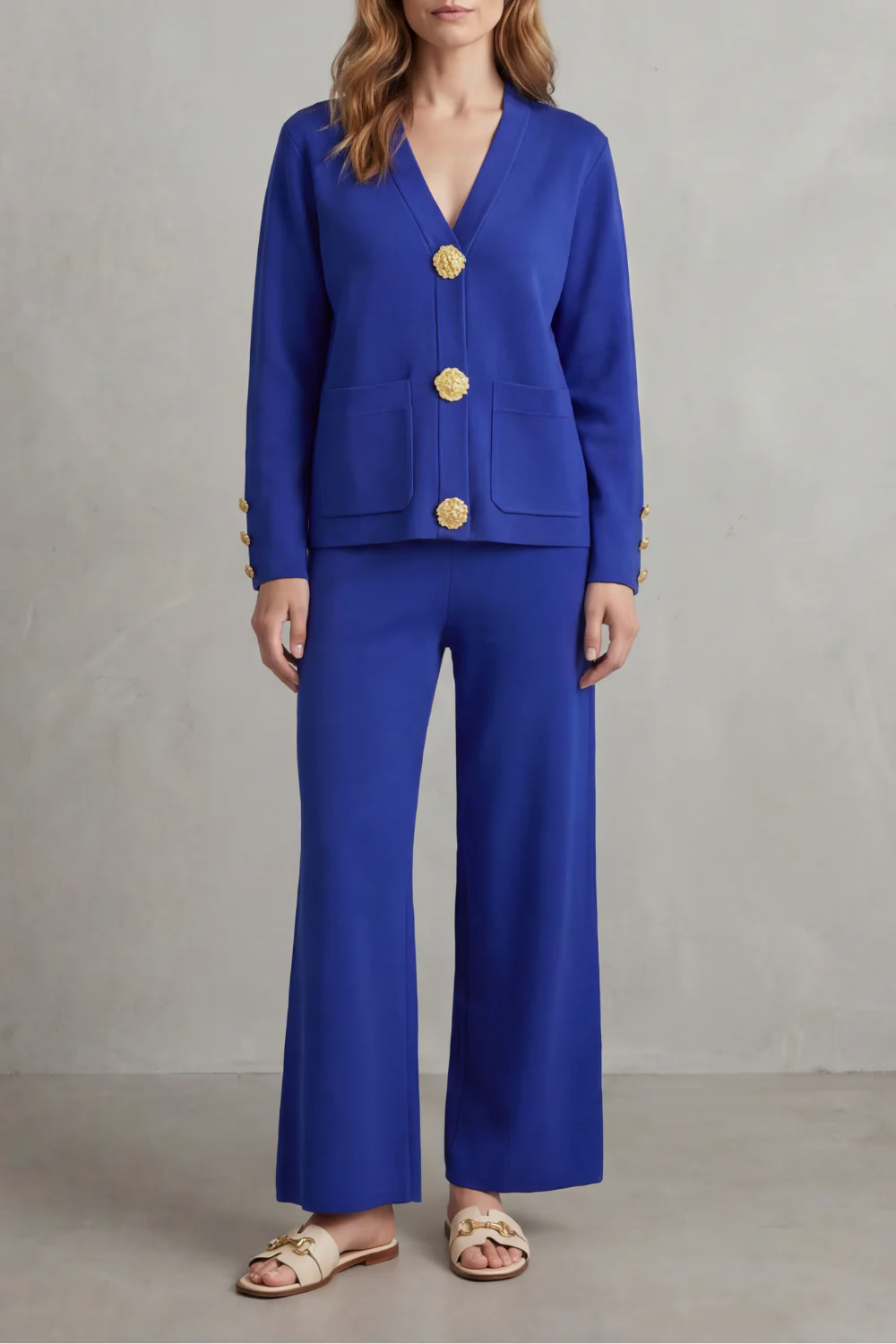 Livia – Gold button detail – Buttoned lounge set