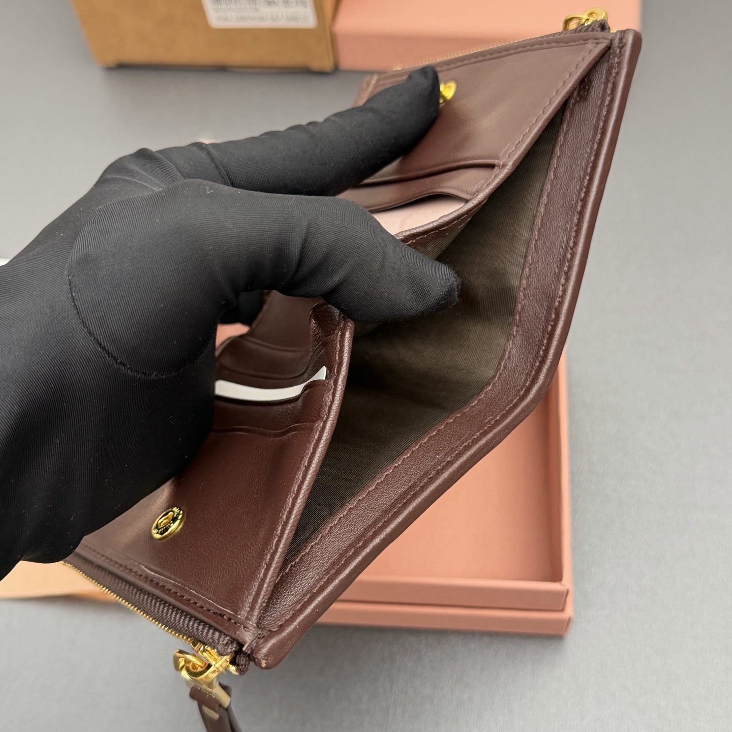 [TOP] Miu Miu  Wallet 11 x 9.2cm - Chocolate