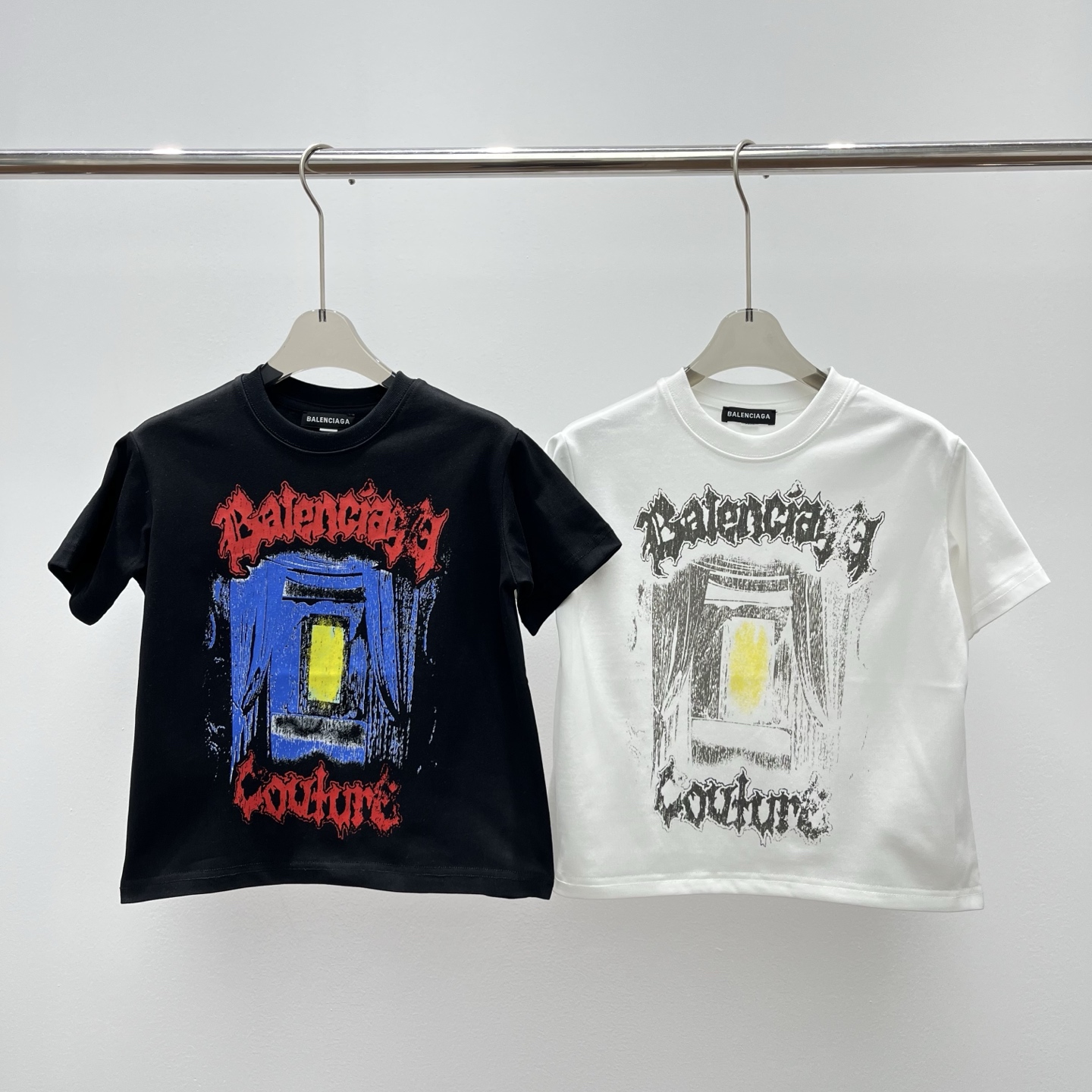 Balenciaga Unisex Kids Black White Gothic Window Graphic Short Sleeve T-Shirt Boys Girls Sizes 90-160