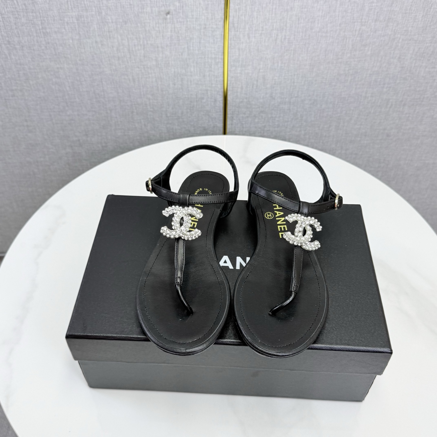 [TOP] CHANEL Sandals - Black - 711 Luxury