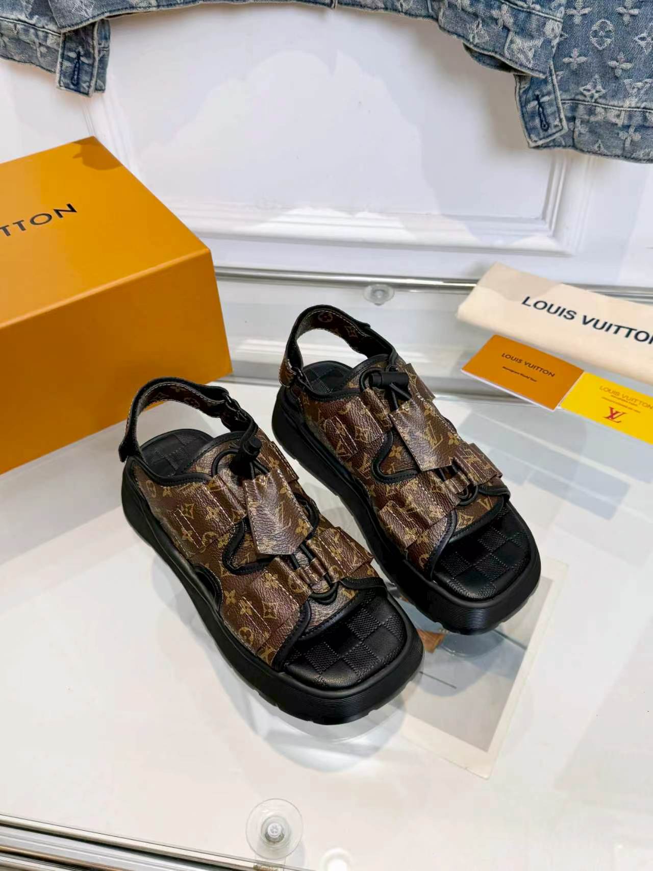 [TOP] Louis Vuitton LV Sandals - Brown - 711 Luxury