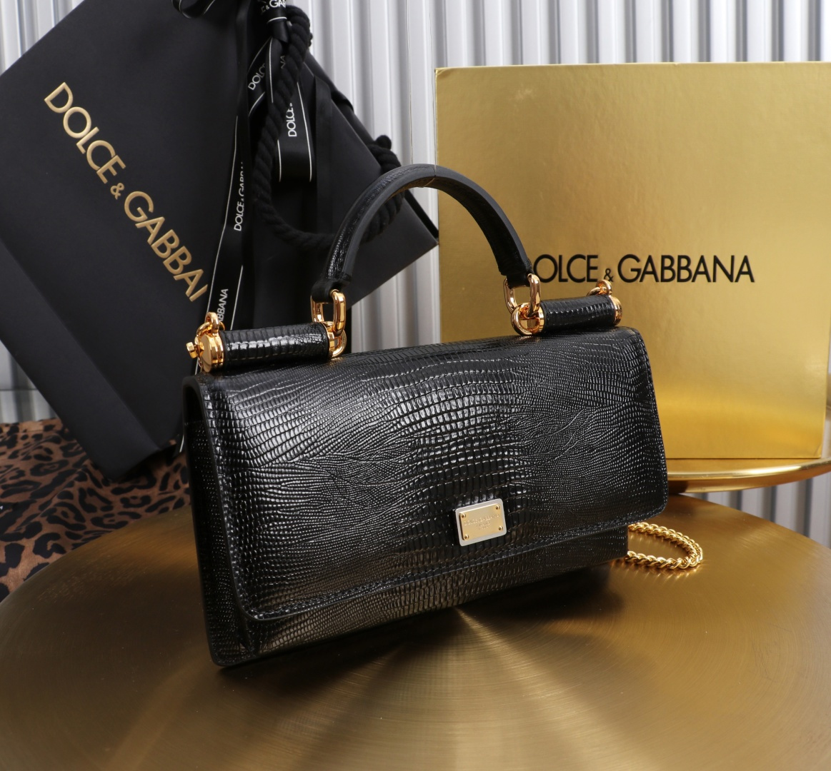 [TOP] Dolce & Gabbana D&G Bag Lizard-patterned Cowhide Bag 20x11x3cm - Black - 711 Luxury