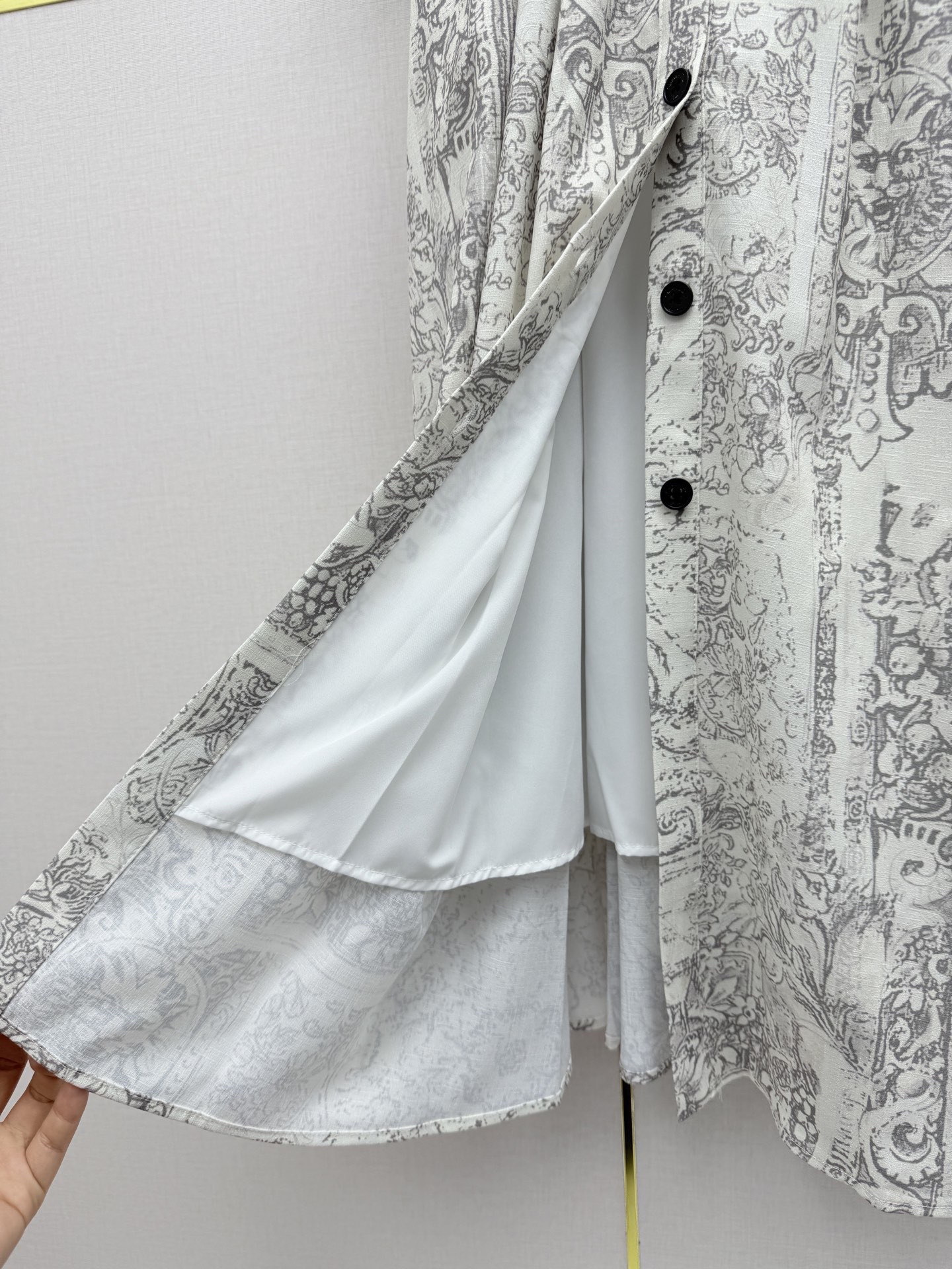 [TOP] Christian Dior Dress - White