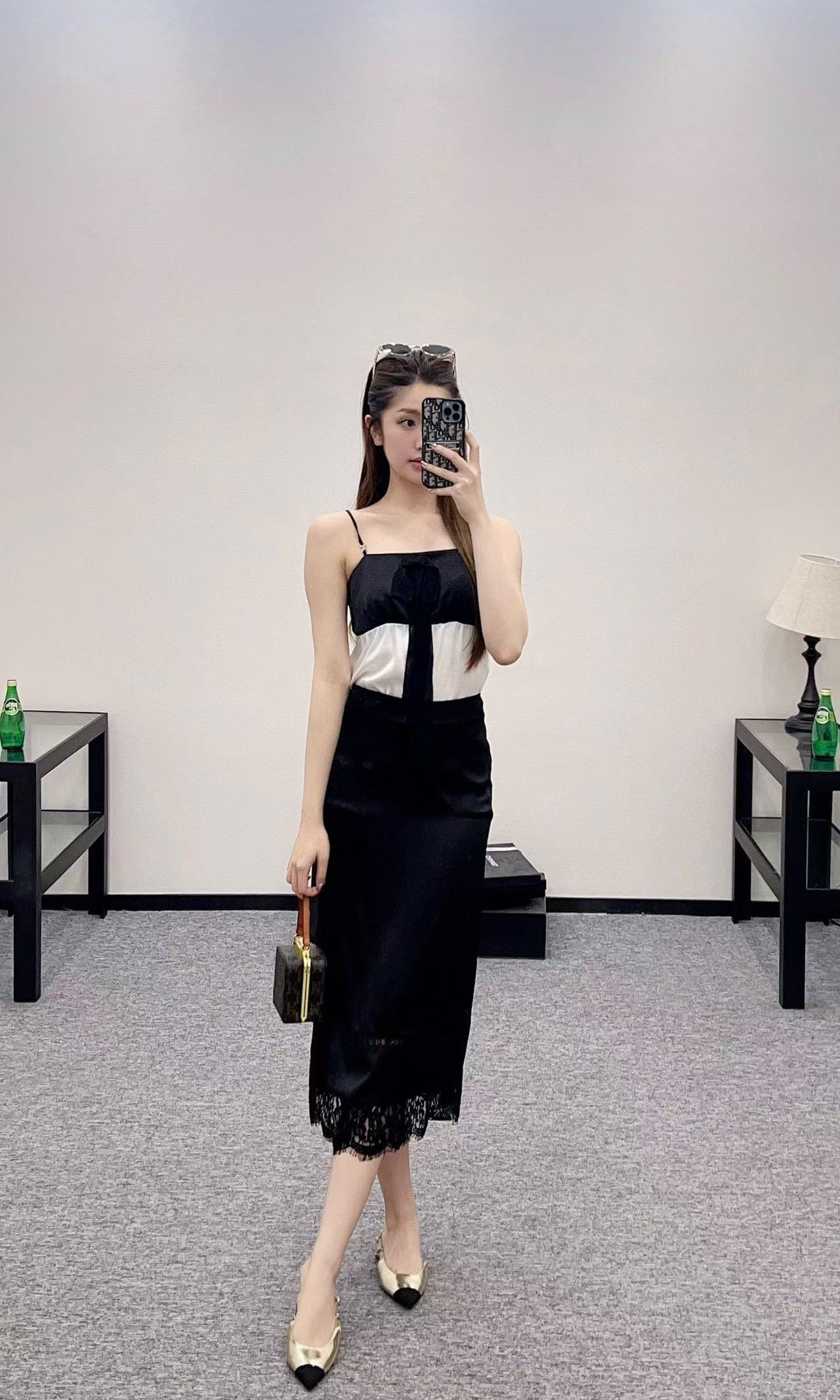 [TOP] CHANEL  Dress -Black