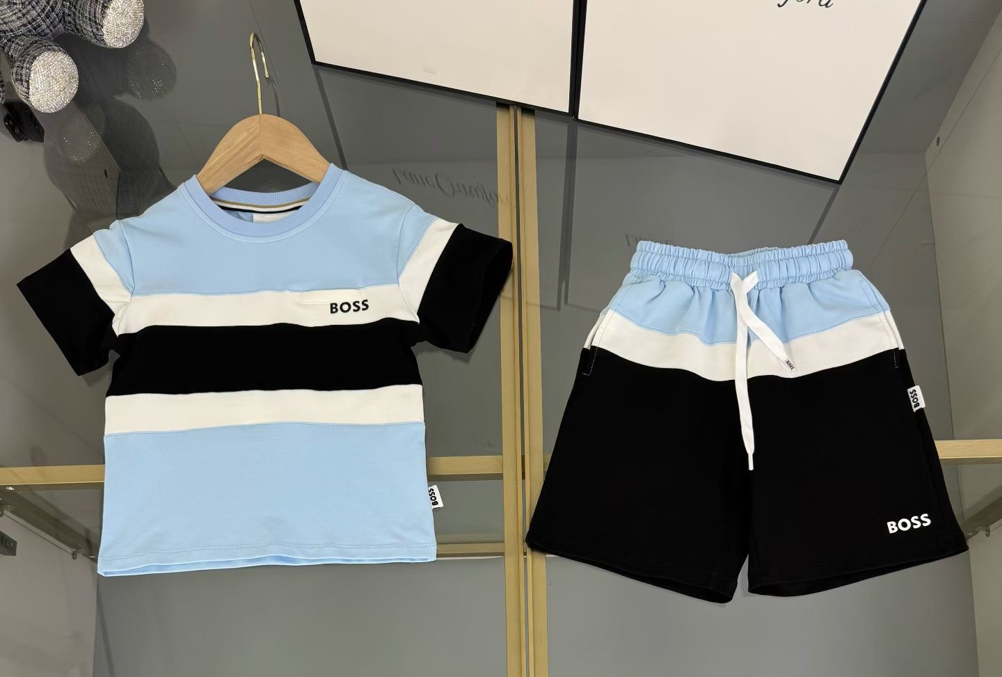 Boss Unisex Kids Blue Brown Black Color Block Striped Short Sleeve T-Shirt & Matching Shorts Set Boys Girls Sizes 140-150