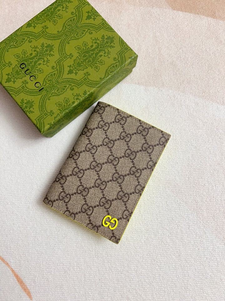 [TOP] GUCCI Passport Holder 13.5x 9.5cm - Brown - 711 Luxury