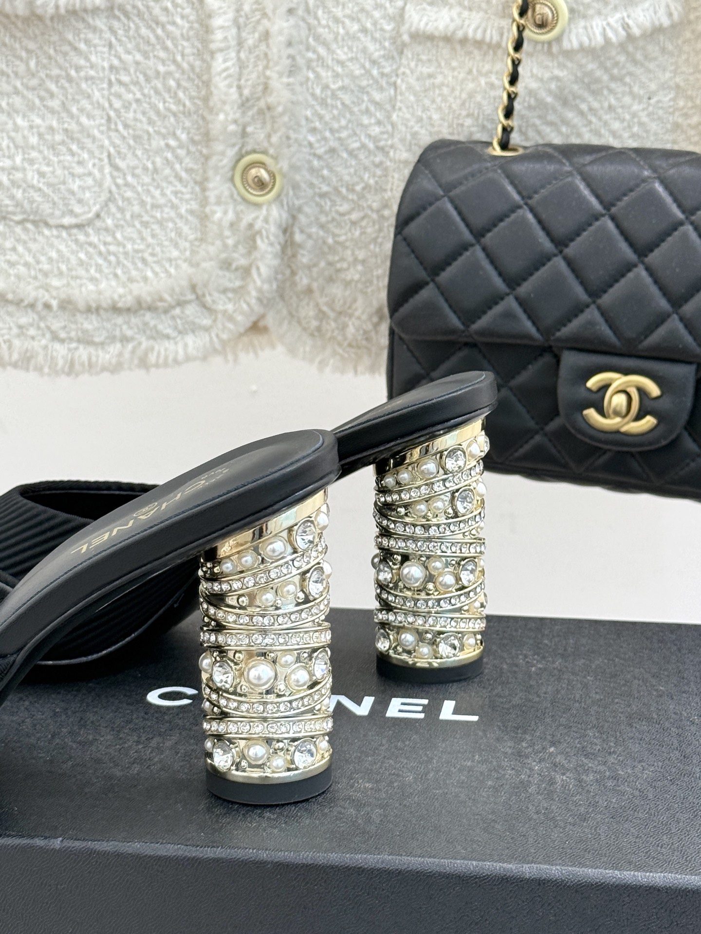 [TOP] CHANEL High-heeled Sandals - Black