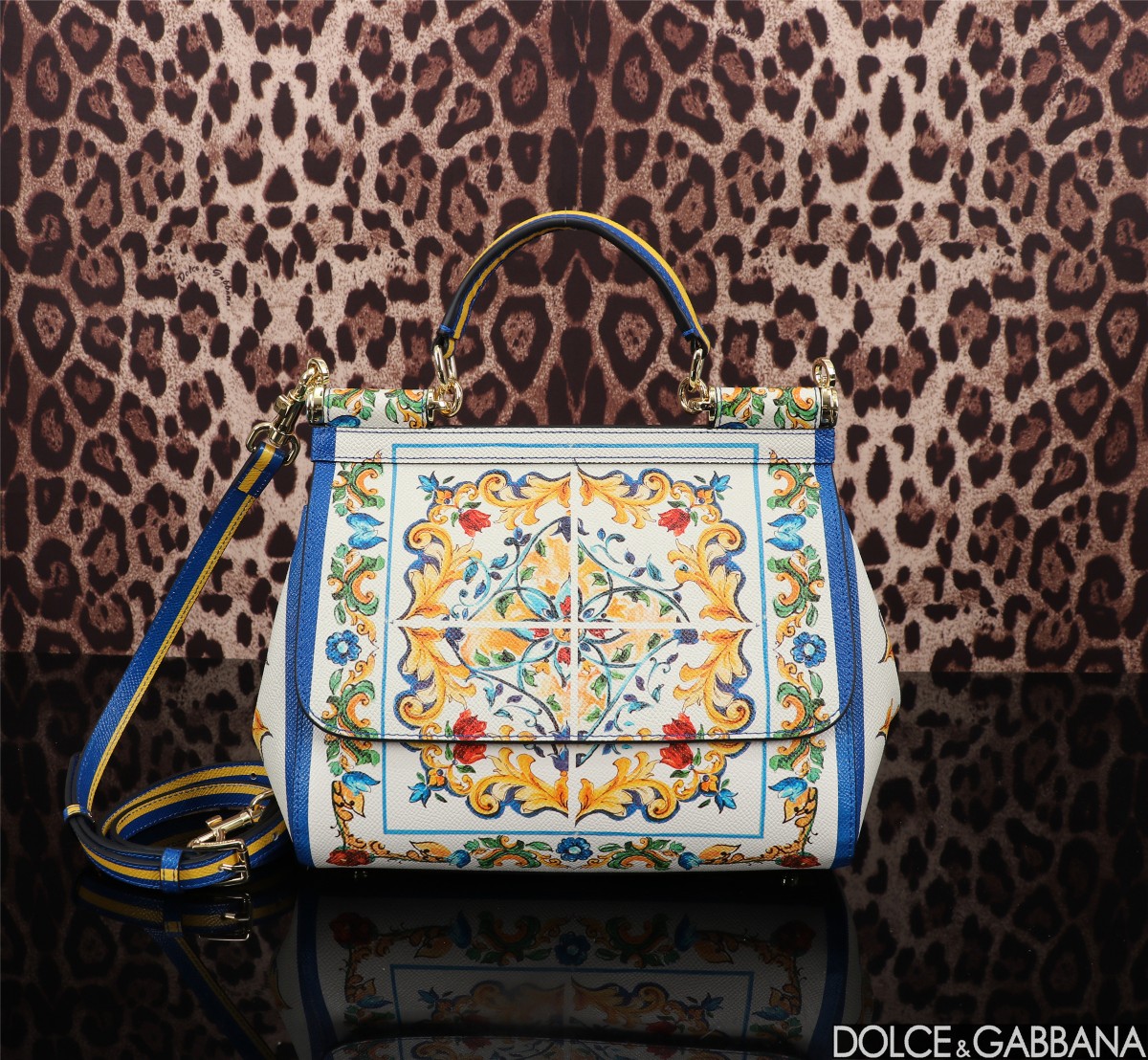 [TOP] Dolce & Gabbana D&G Printed Sicily Bag 25x12x20cm - White/Blue