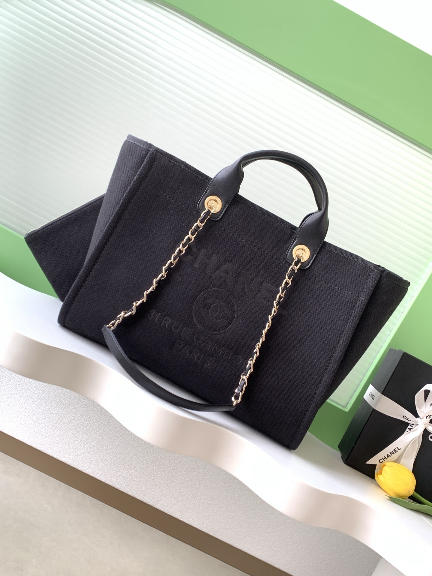 [TOP] CHANEL Beach Bag 38cm/33cm -  Black - 711 Luxury