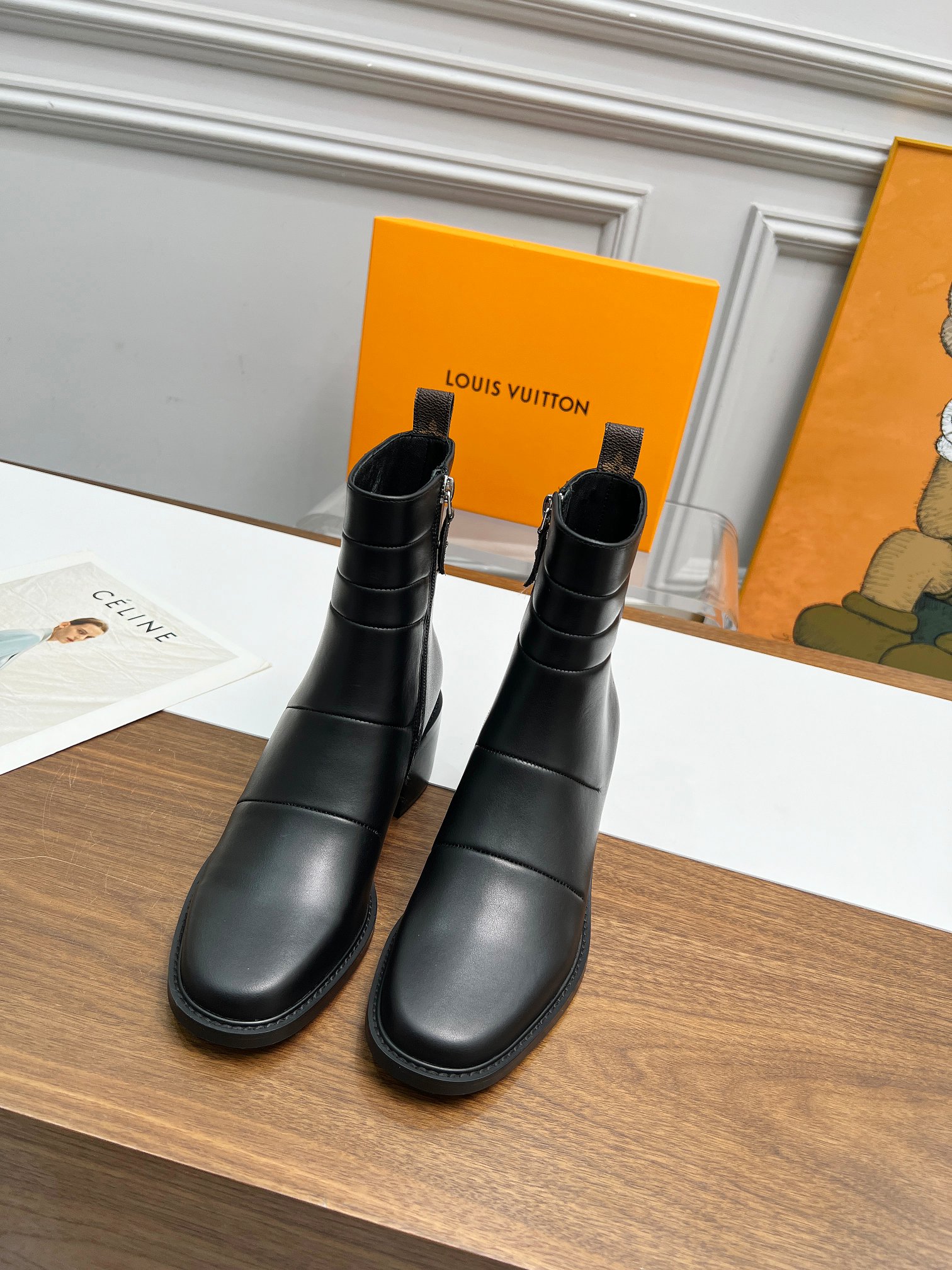 [TOP] Louis Vuitton LV Boots - Black - 711 Luxury