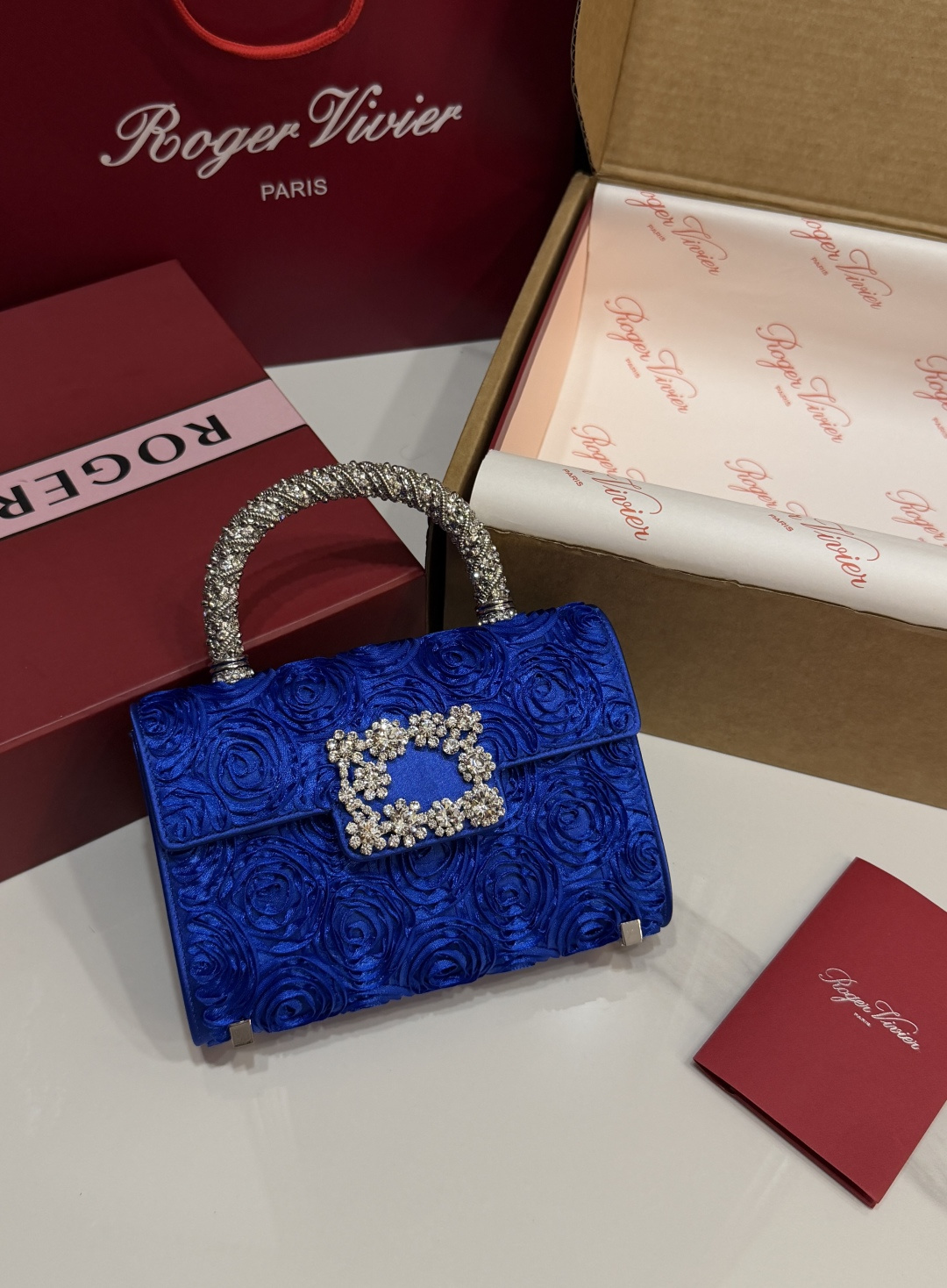 [TOP] ROGER VIVIER Diamond Bag 19-4-13 CM - Blue - 711 Luxury