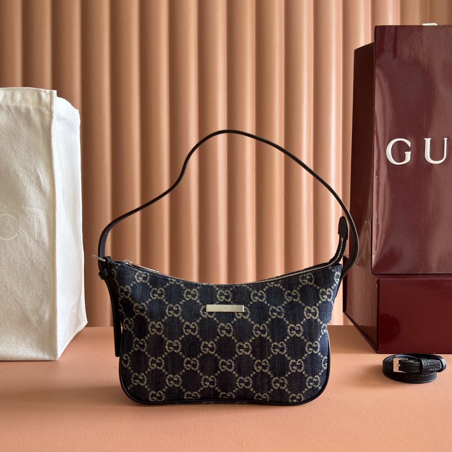 [TOP] GUCCI Generation Gucci Bag 22 x 14 x 5.5 cm - Blue - 711 Luxury