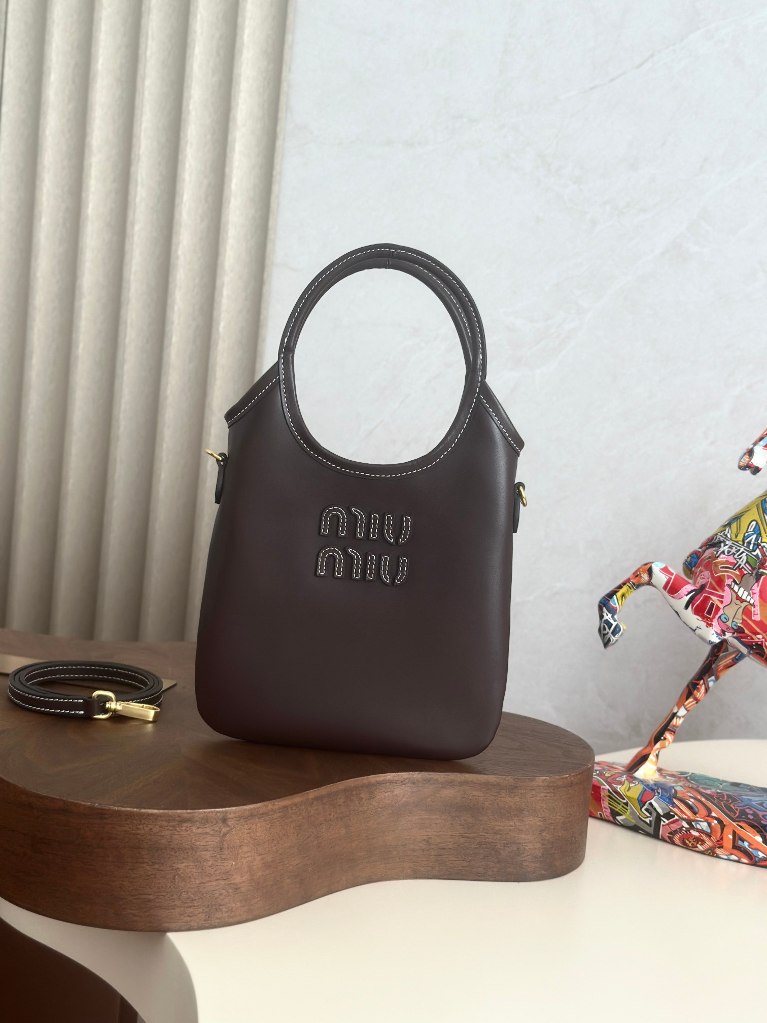 [TOP] Miu Miu Mini Tote Bag 20x24cm - Chocolate - 711 Luxury