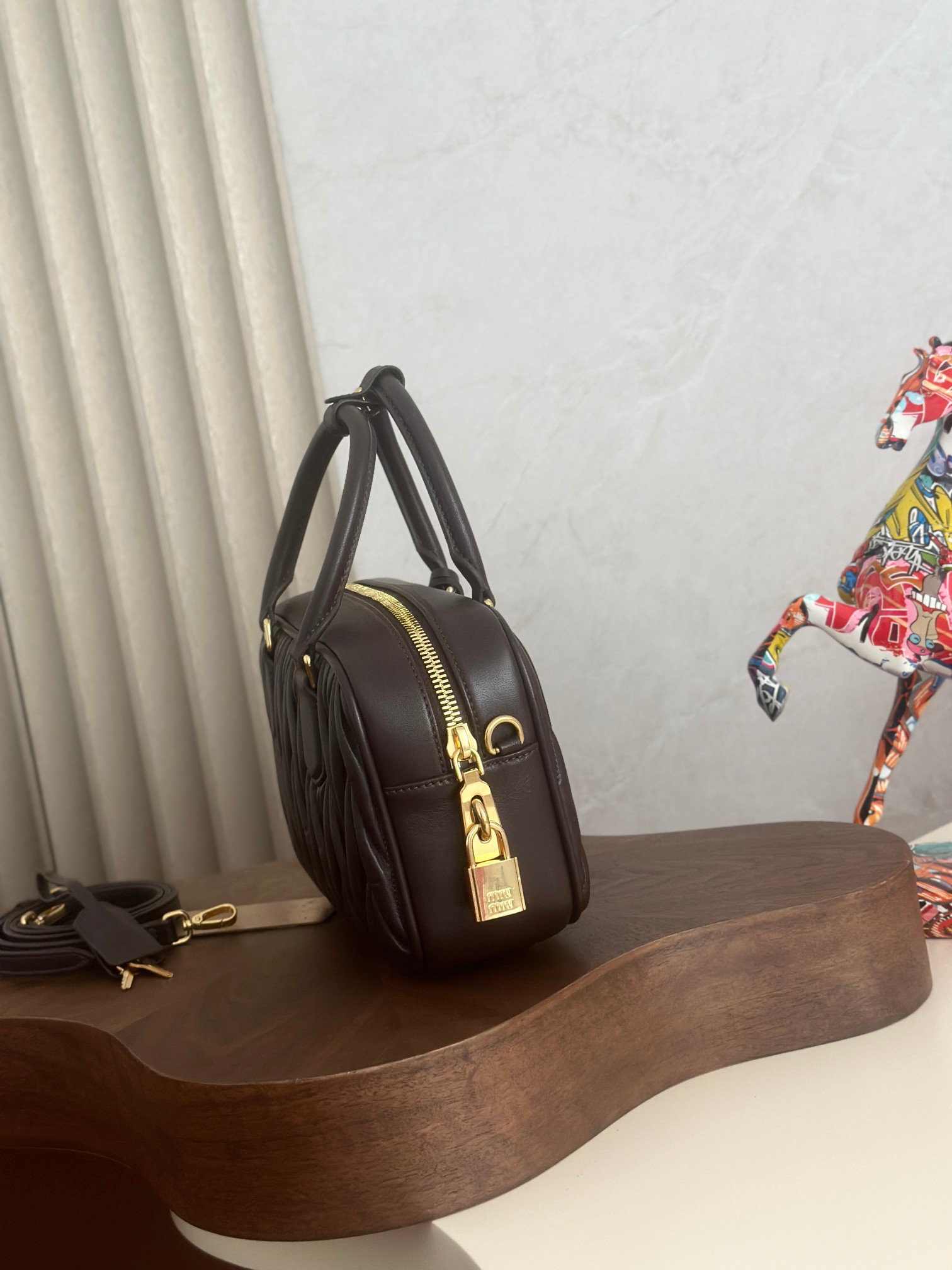 [TOP] Miu Miu Too Pretty Bowling Bag Lambskin 24x16x7.5cm - Chocolate - 711 Luxury