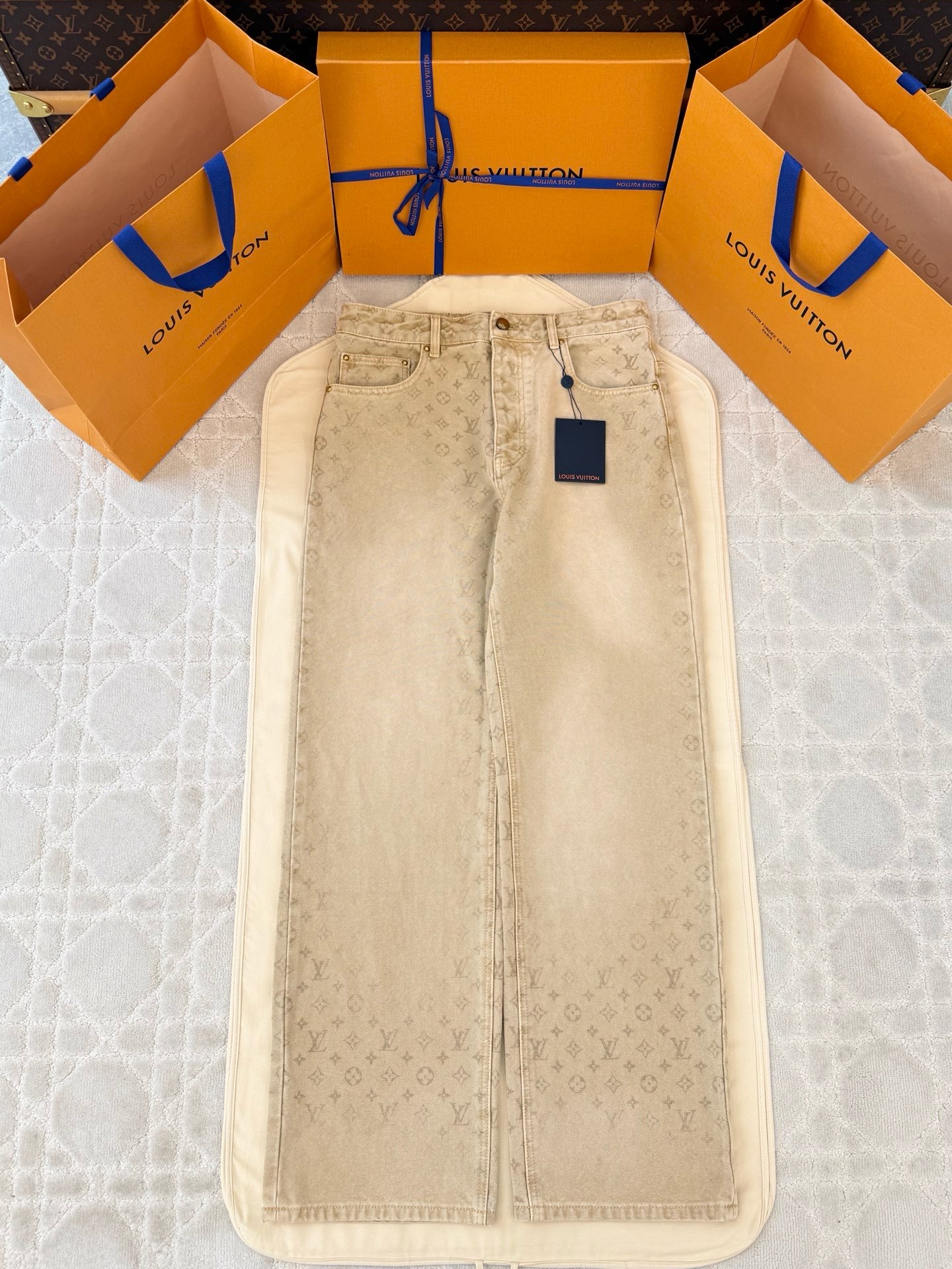 Louis Vuitton Clothing LOUIS VUITTON Monogram Denim Skate Pants #390146 View 2 | Nigo Office