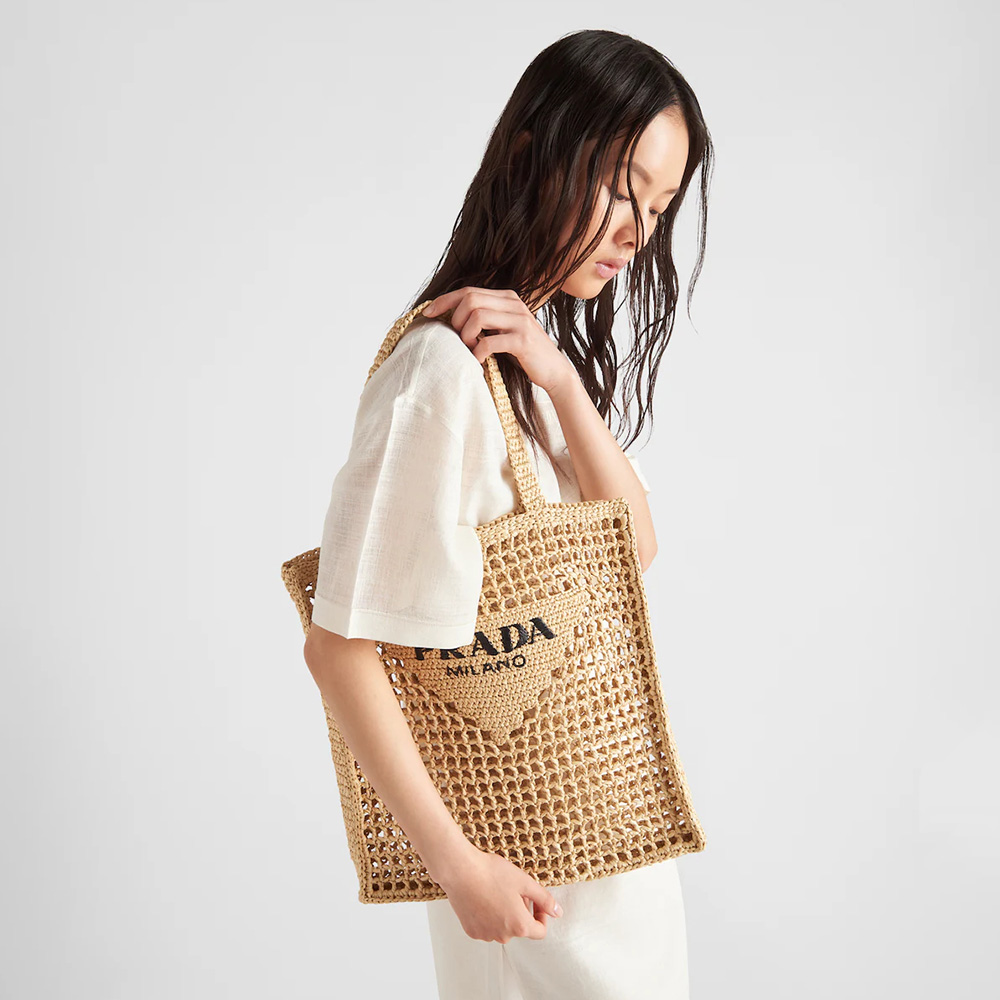 Crochet tote bag