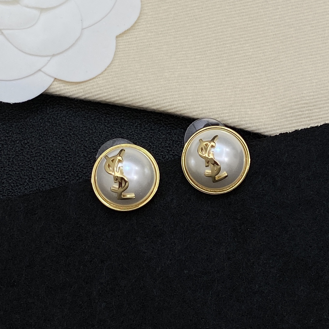 [TOP] Yves Saint Laurent YSL Earrings - Gold