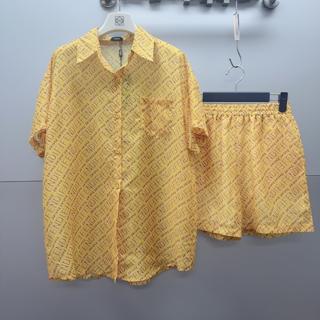 [TOP] FENDI Shirt + Shorts Suit - Yellow