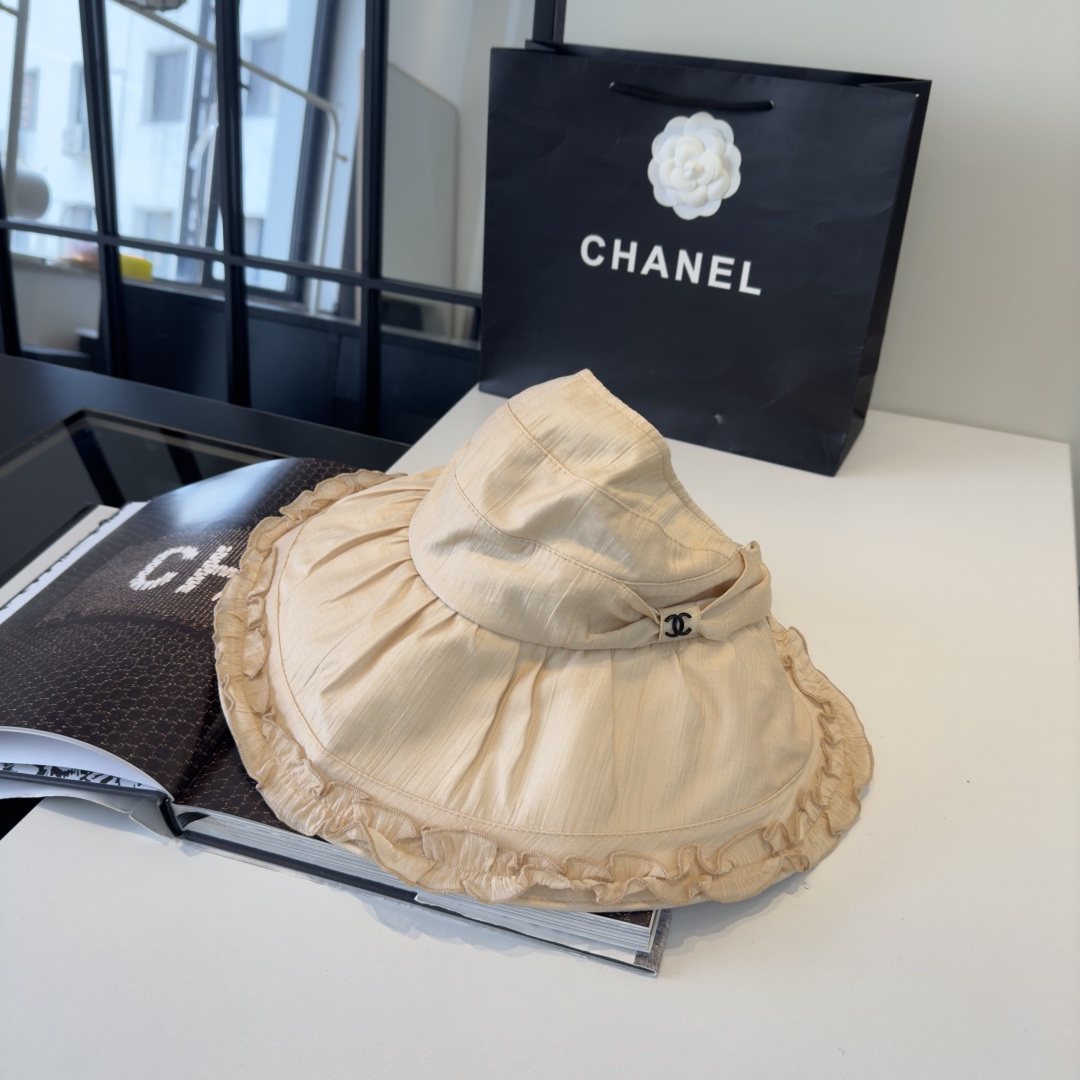 [TOP] CHANEL Hat - Beige - 711 Luxury