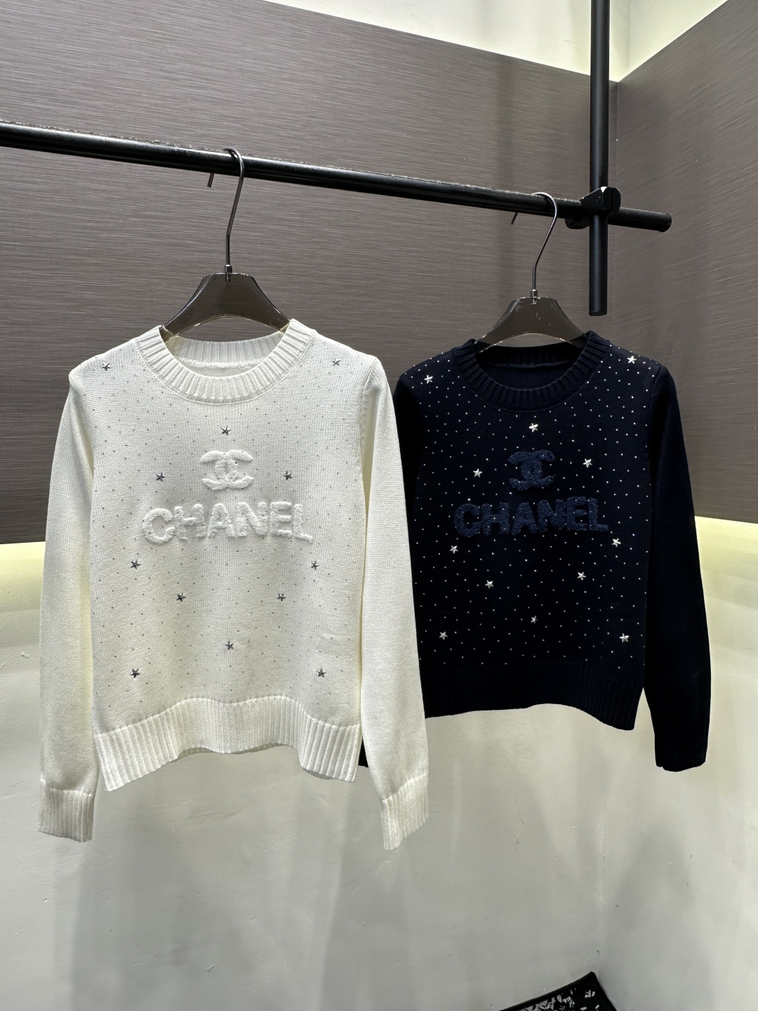 [TOP] CHANEL Sweater - 2 Color - 711 Luxury